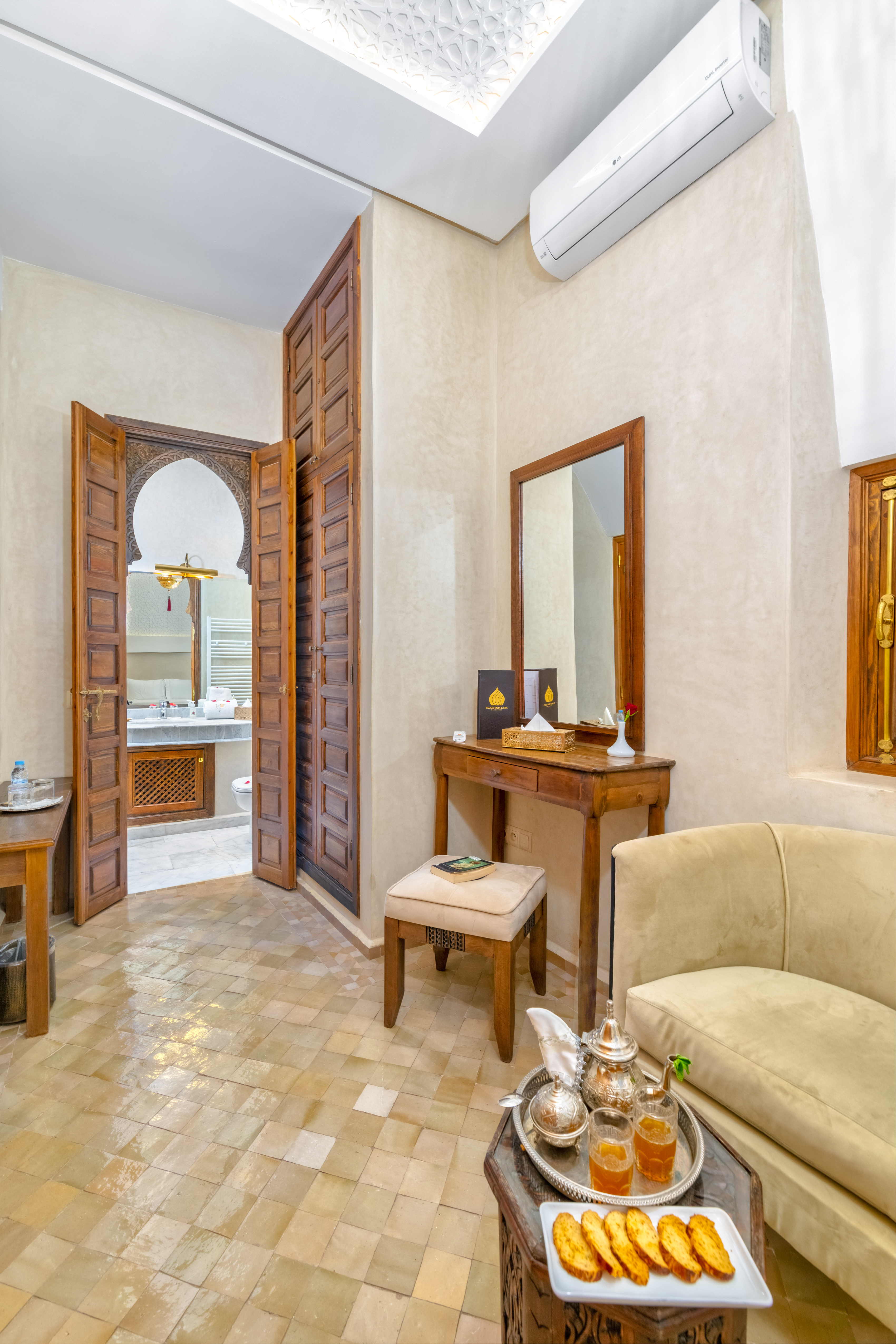 Double or Twin Deluxe