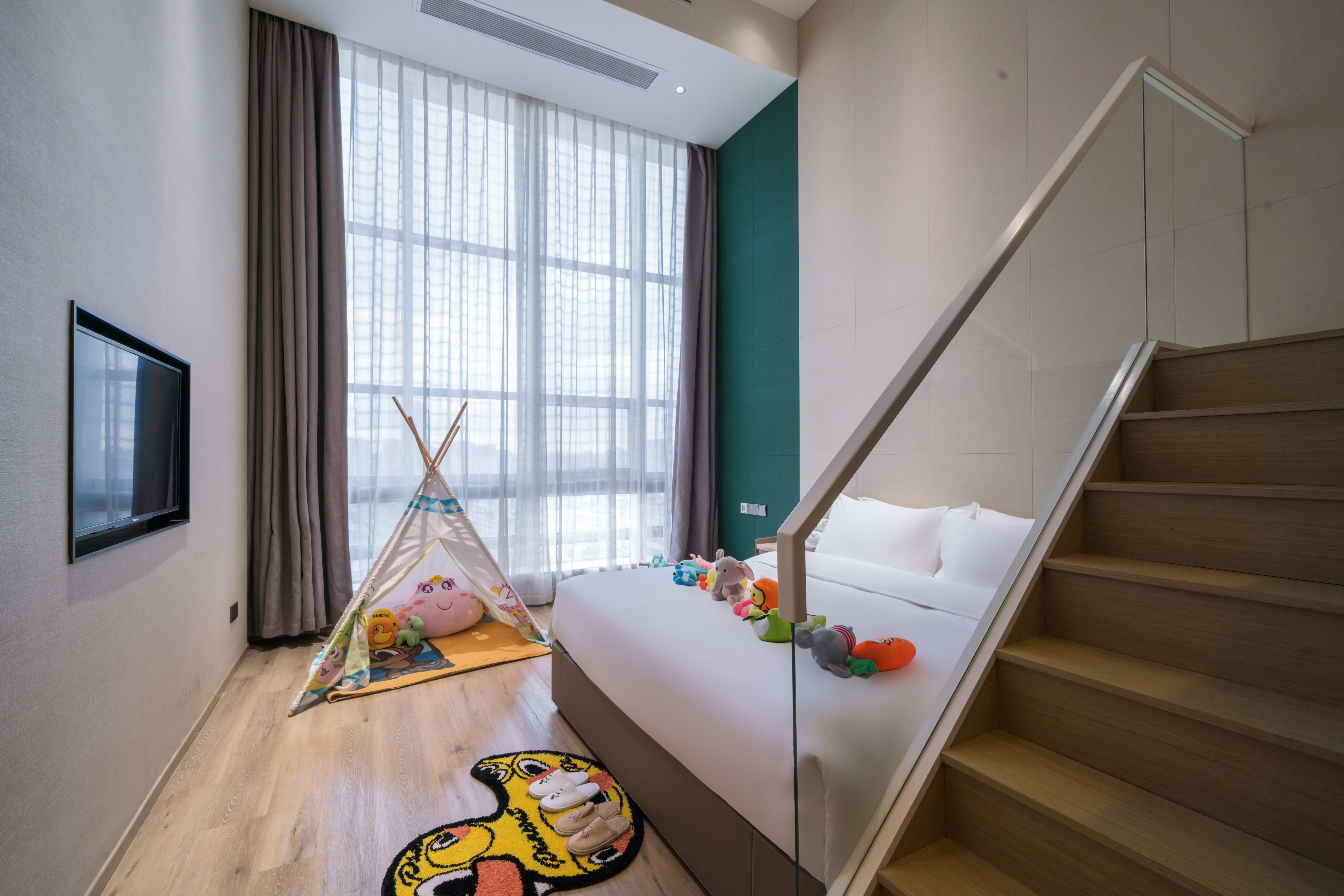 Family Room Standard