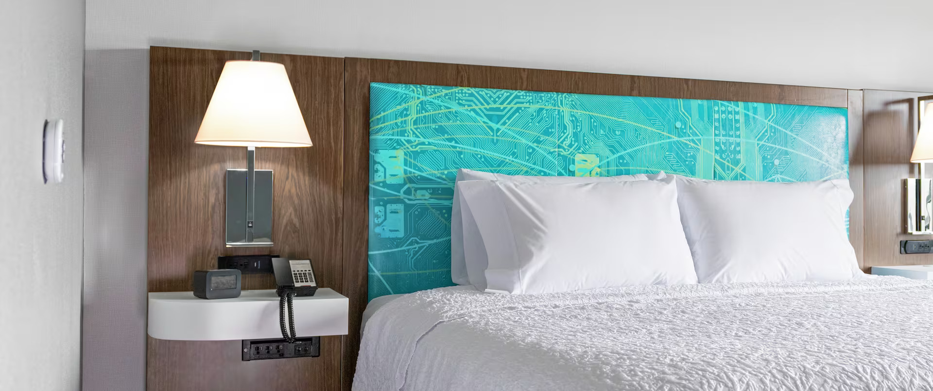 Room Accessible King Size Bed