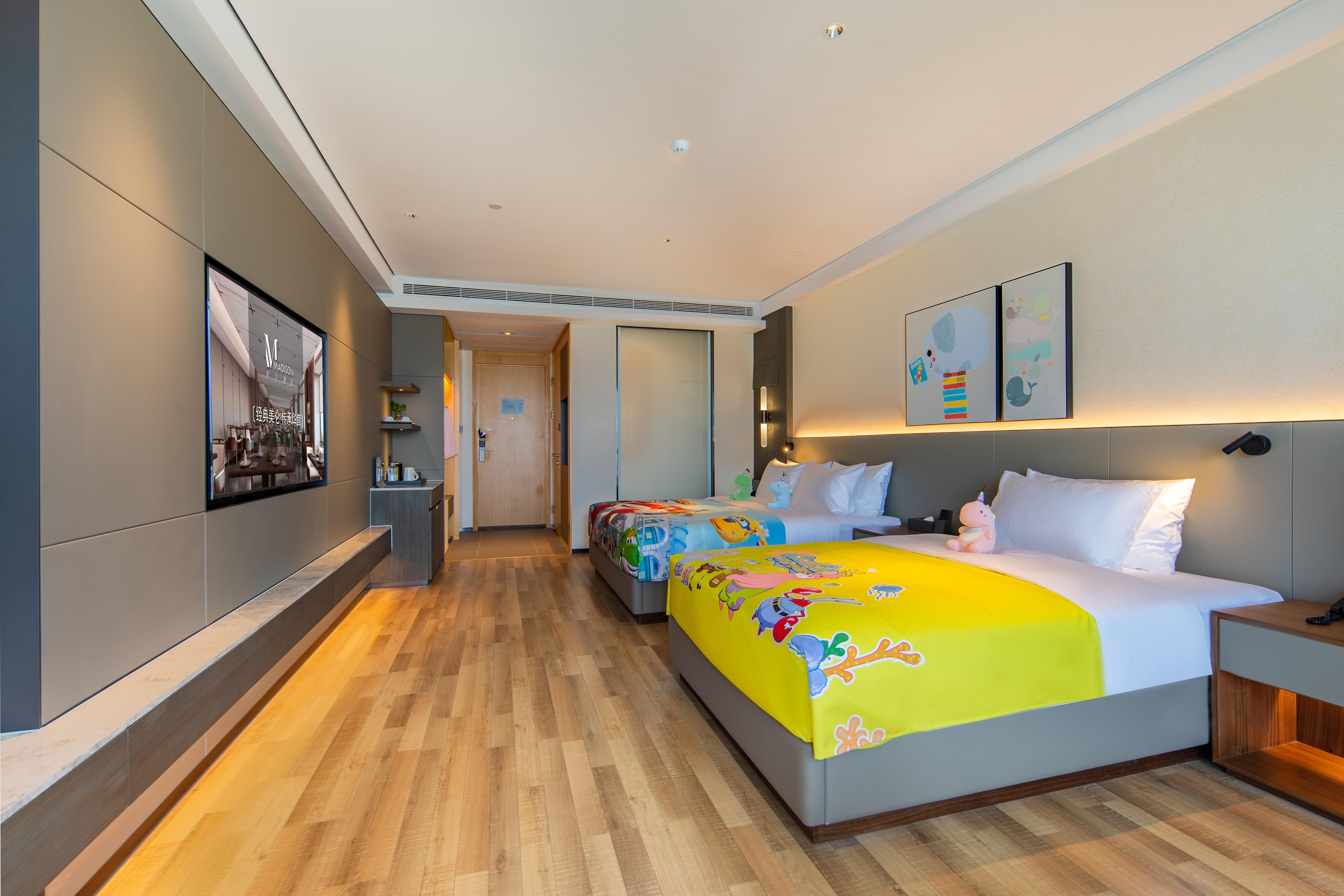 Family Room Standard