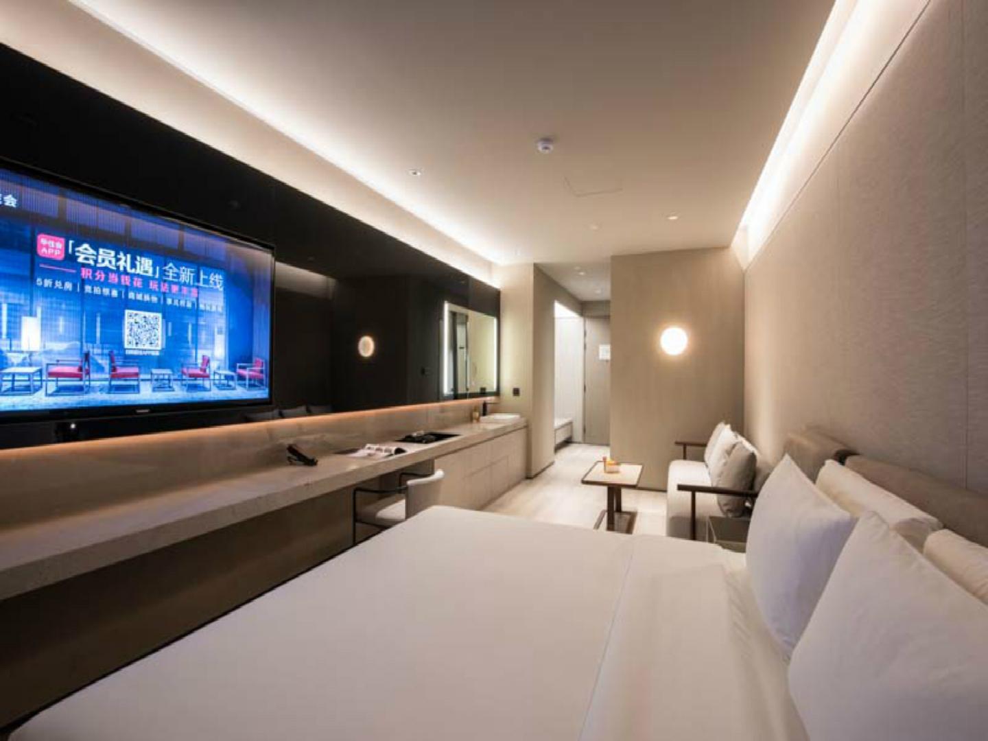 Double Deluxe City View