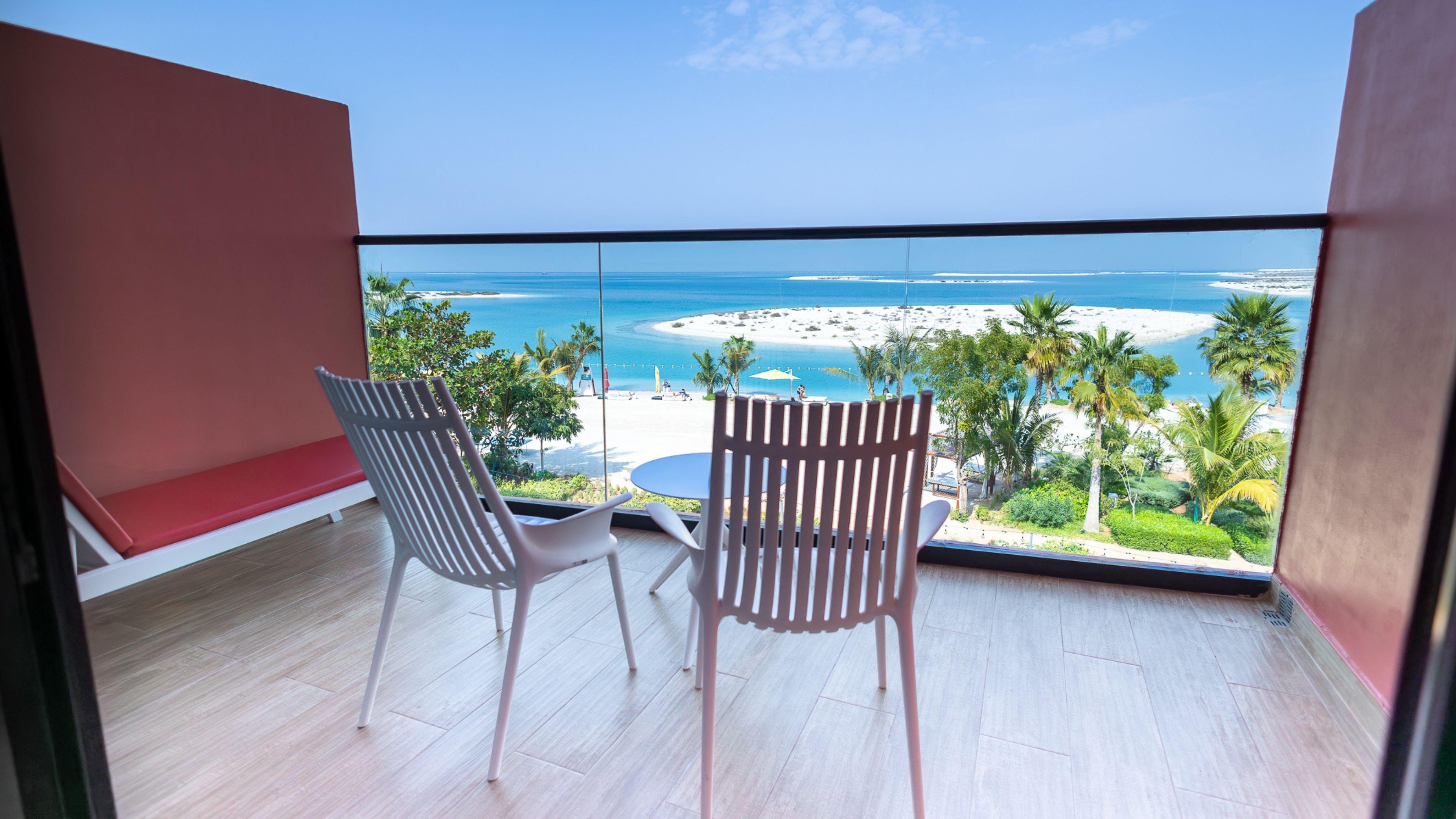 Twin Premium Sea View