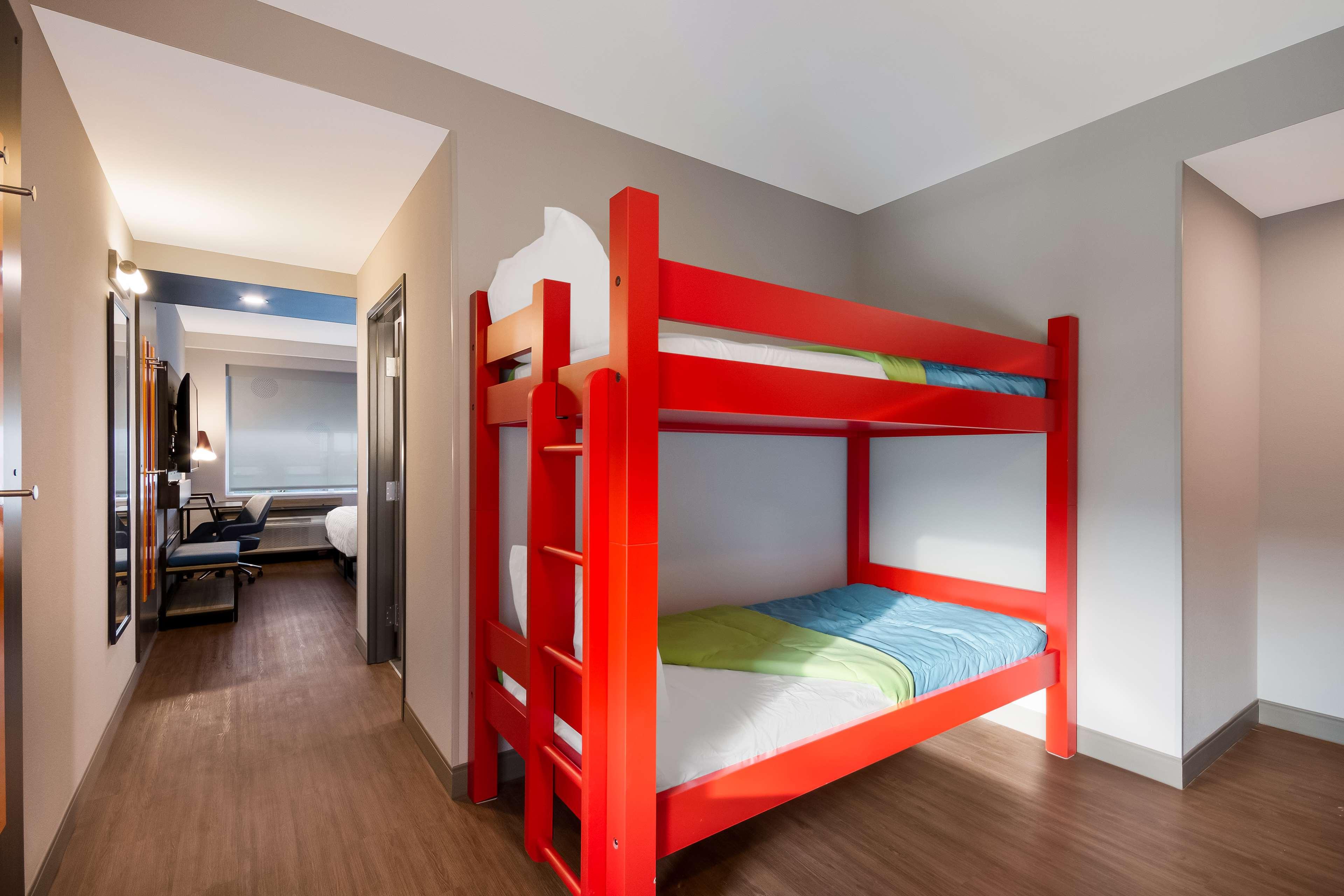 Suite Bunk Bed