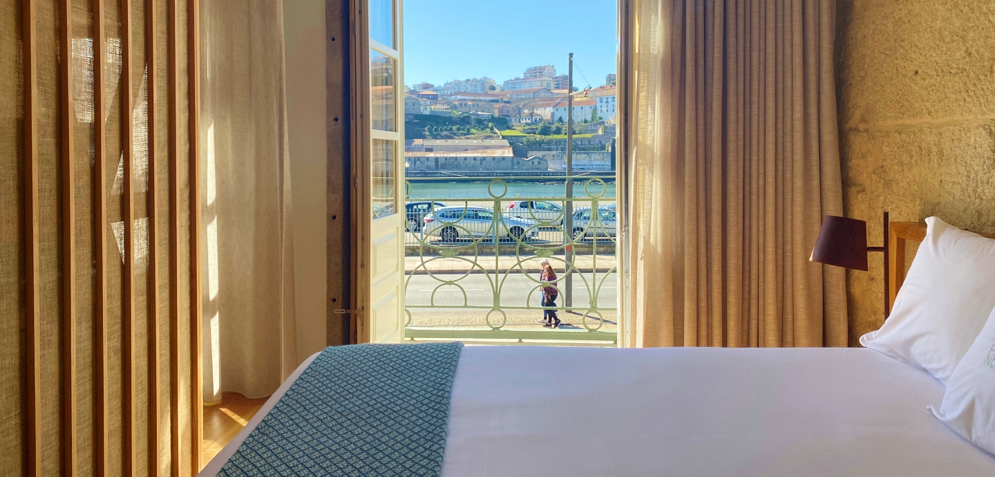 Studio Penthouse with Views