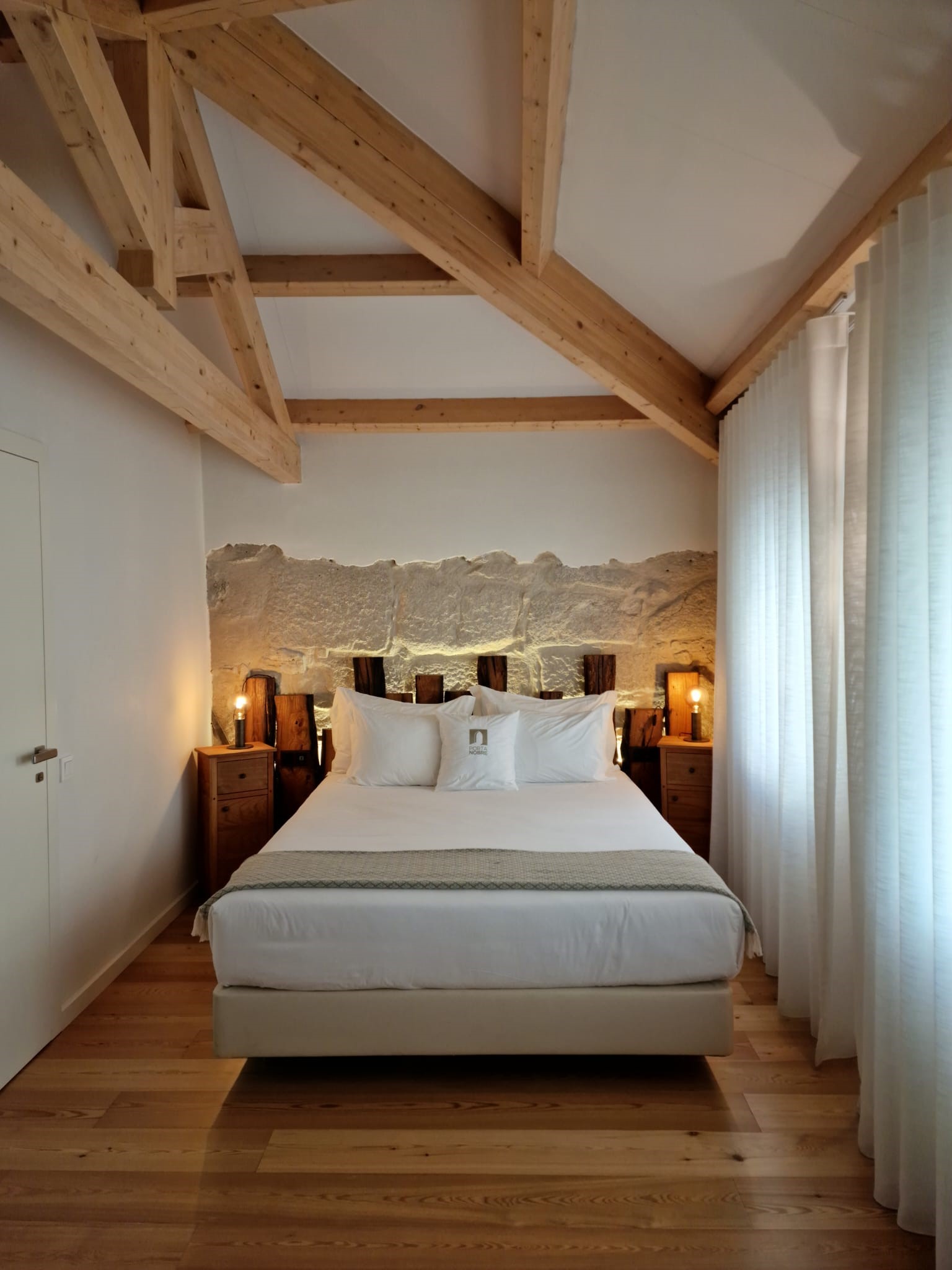 Studio Deluxe One Bed