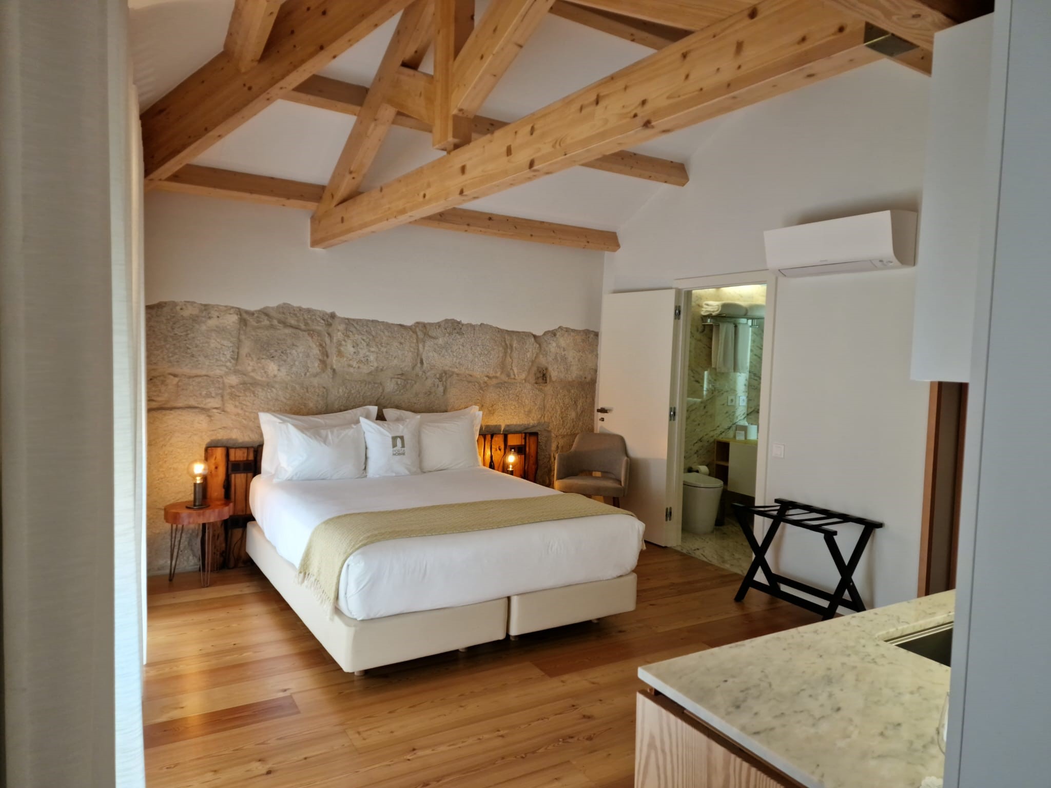 Studio Deluxe One Bed