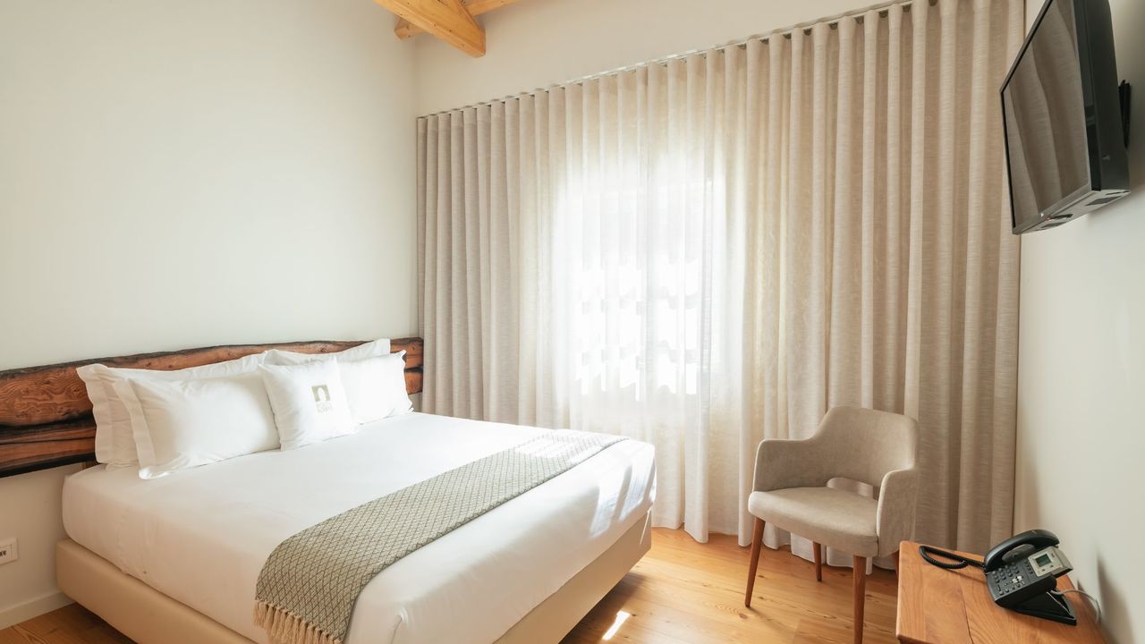 Apartment One Bedroom with Views