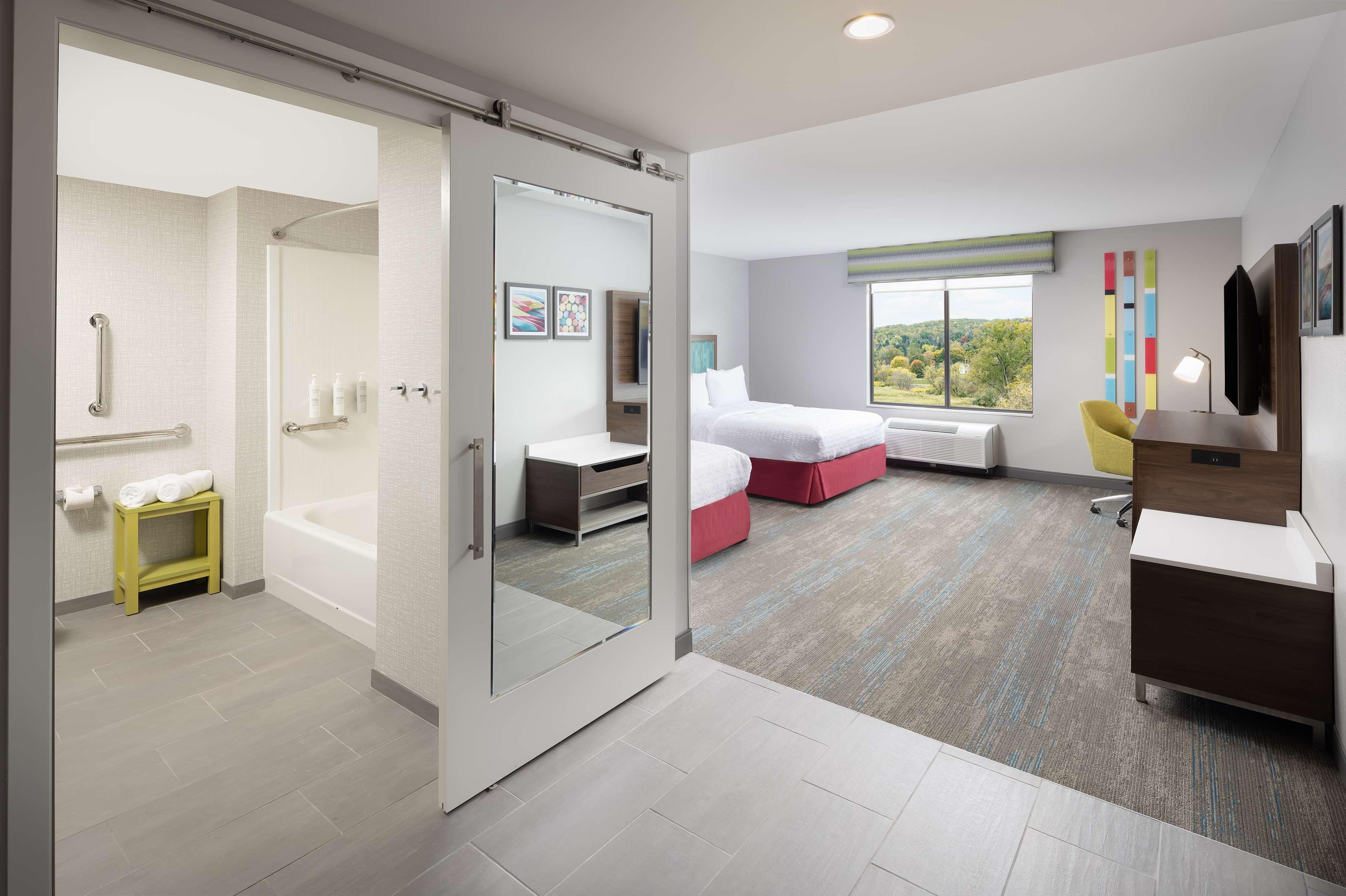 Double Accessible-two Queen Beds