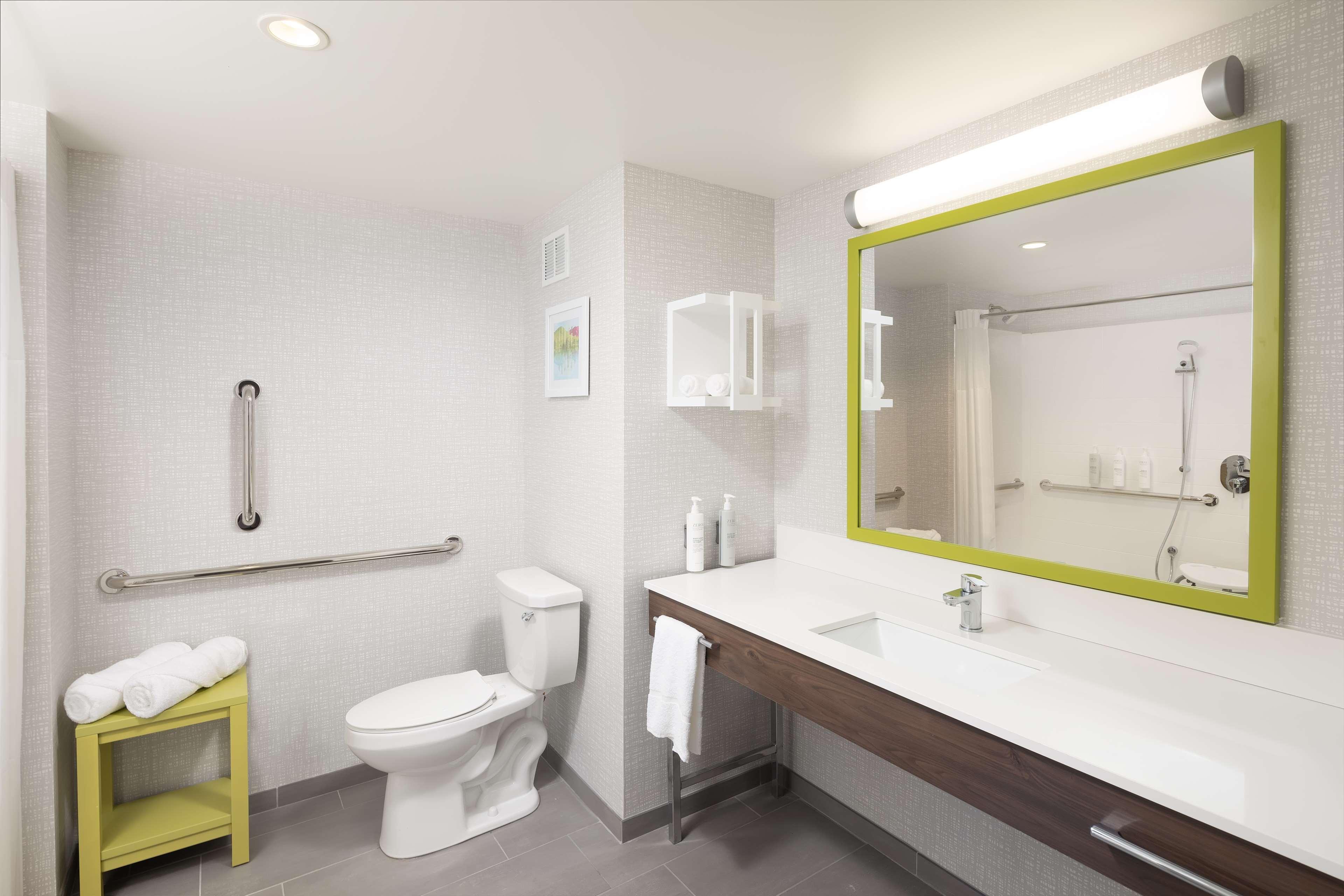 Double Accessible-two Queen Beds