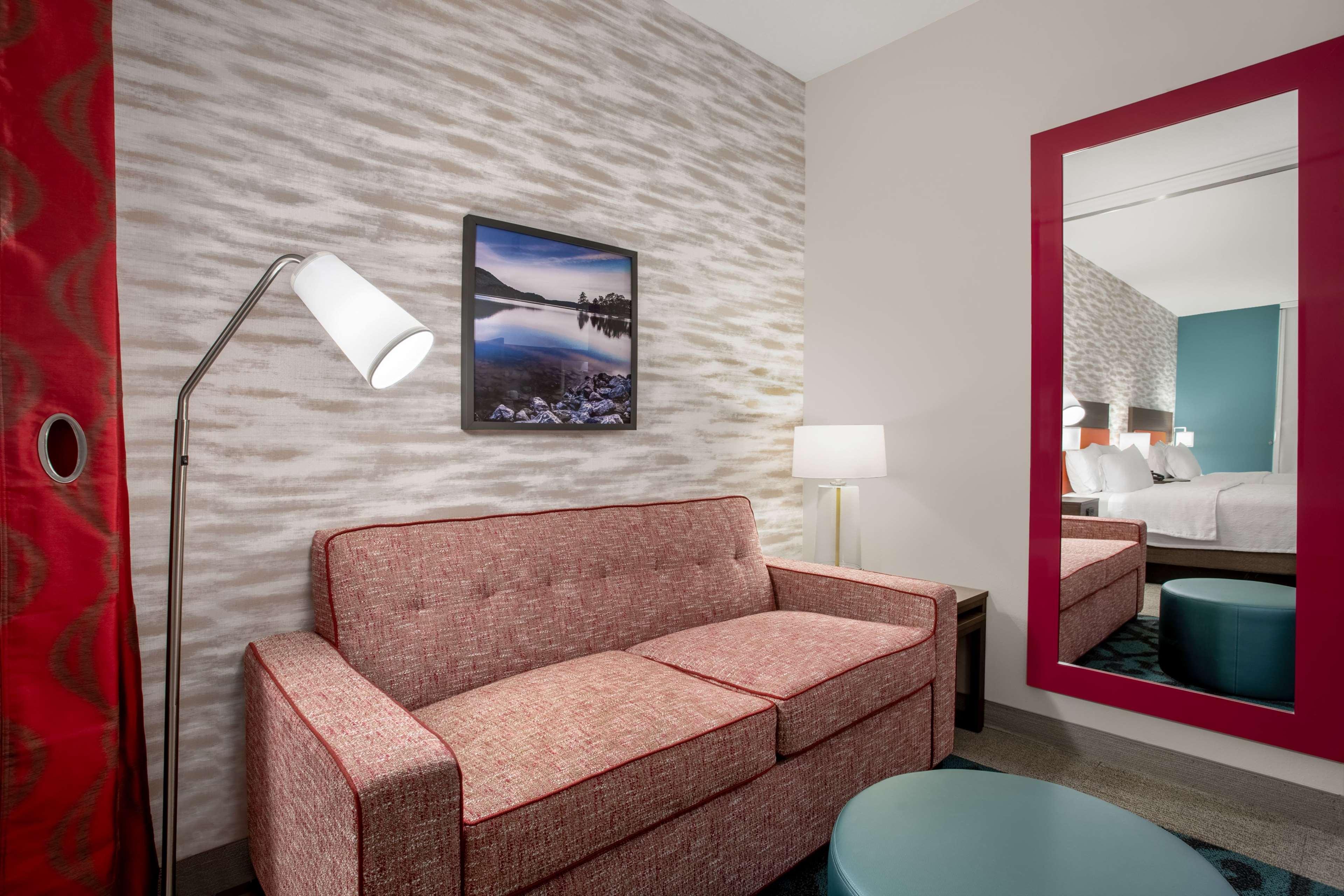 Studio King Size Bed