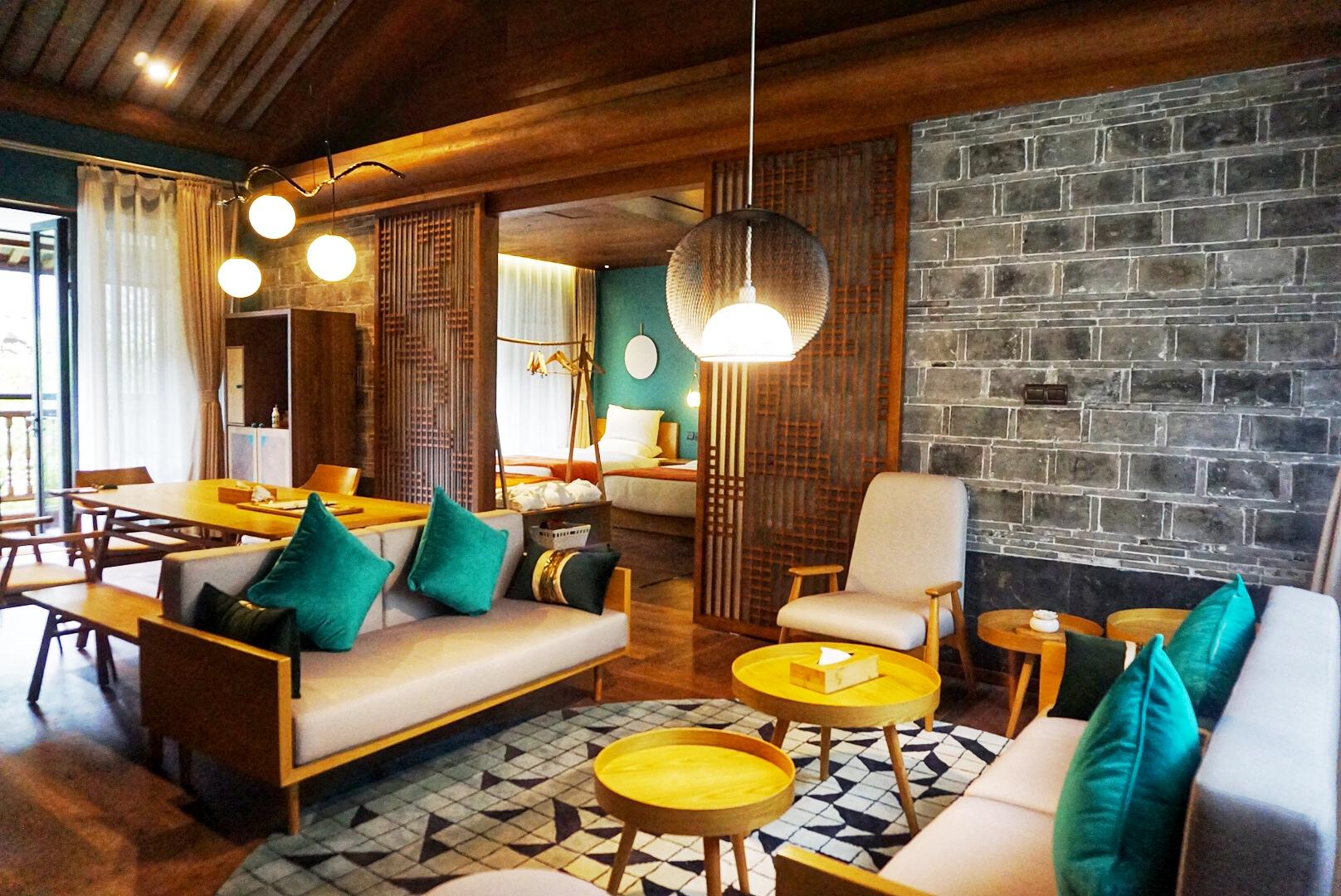 Bed in Dormitory Standard