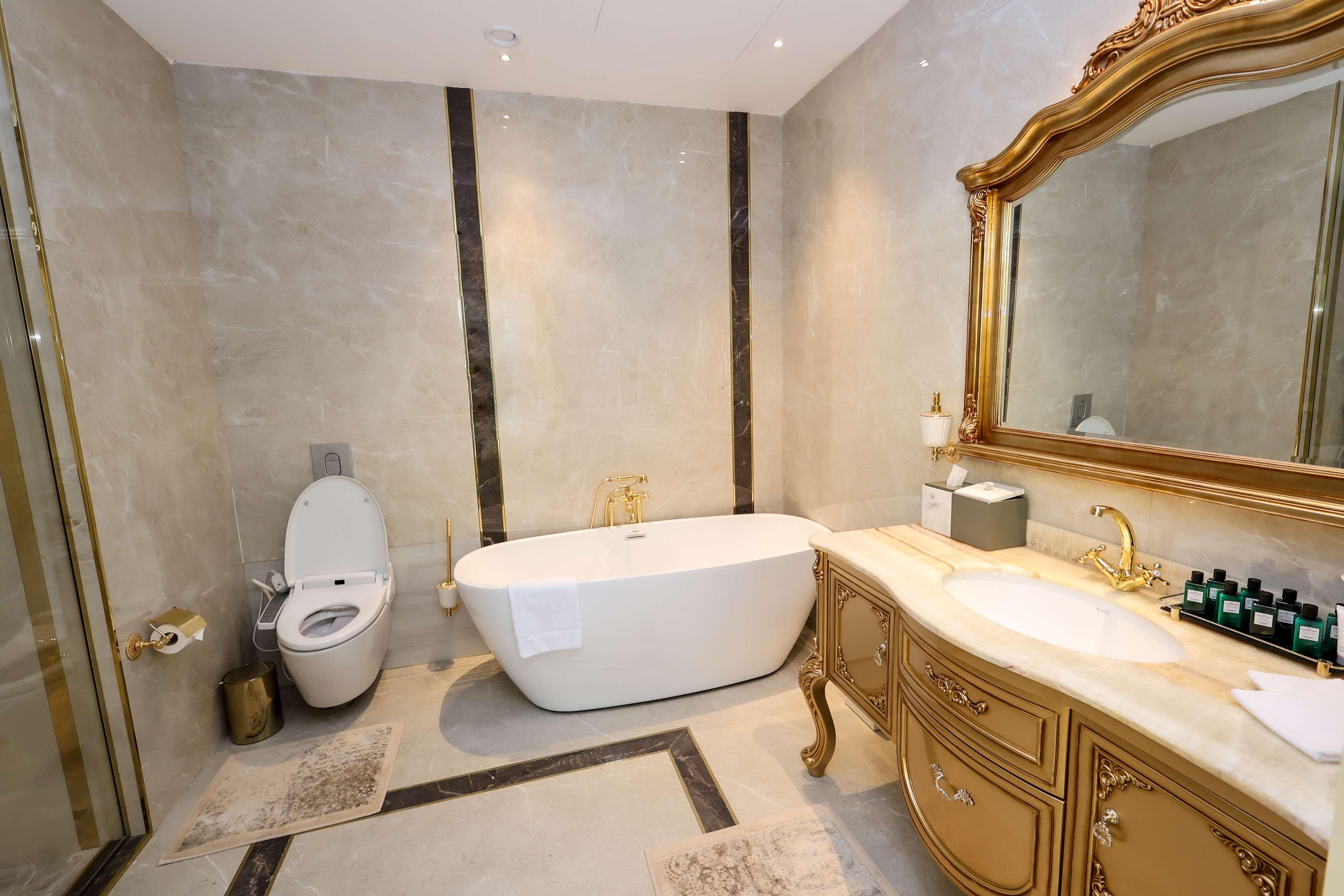 Suite Deluxe One Bedroom