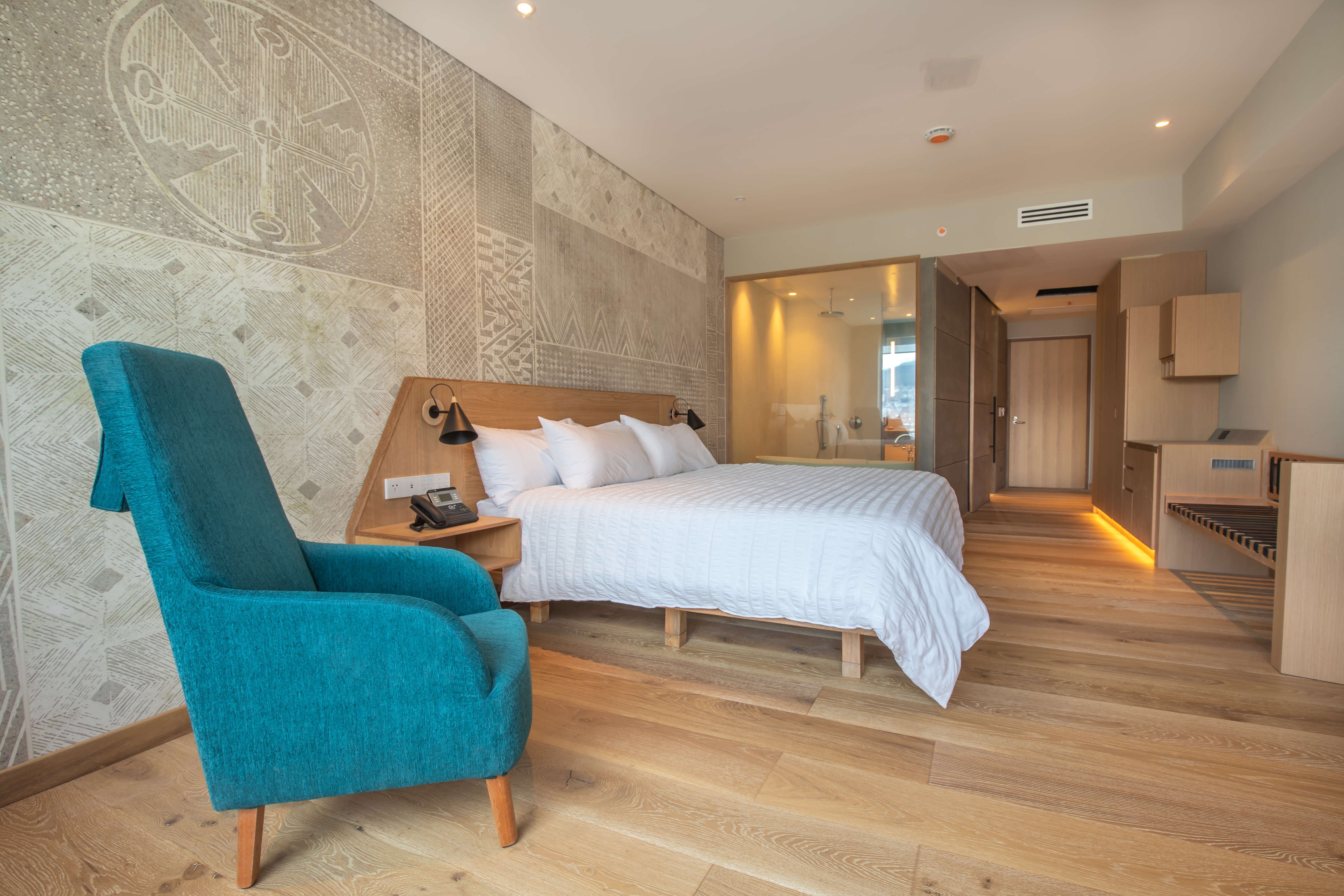 Room King Bed One Bedroom 