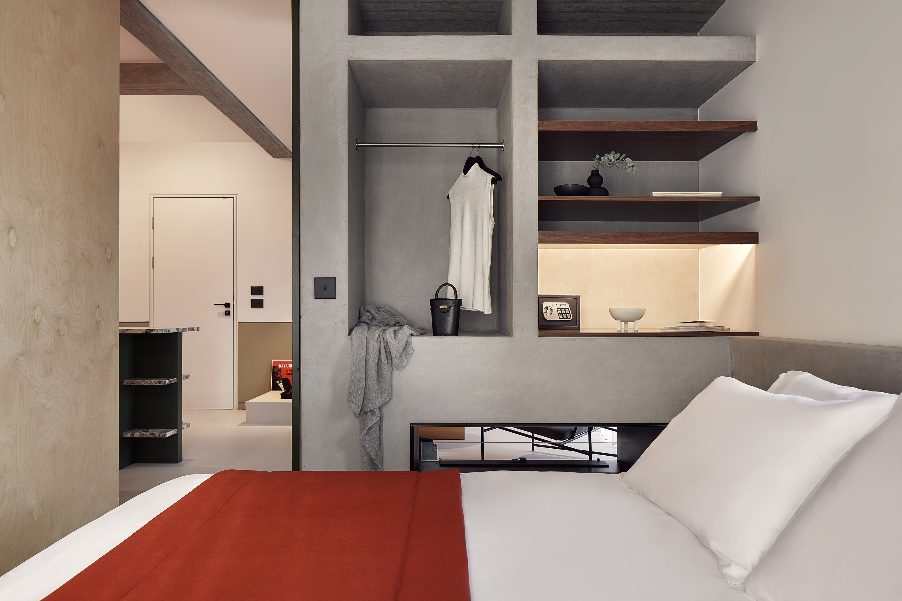 Junior Suite with Balcony