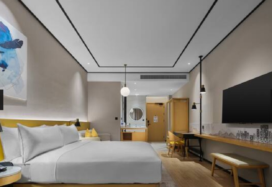 Double Accessible King Size Bed