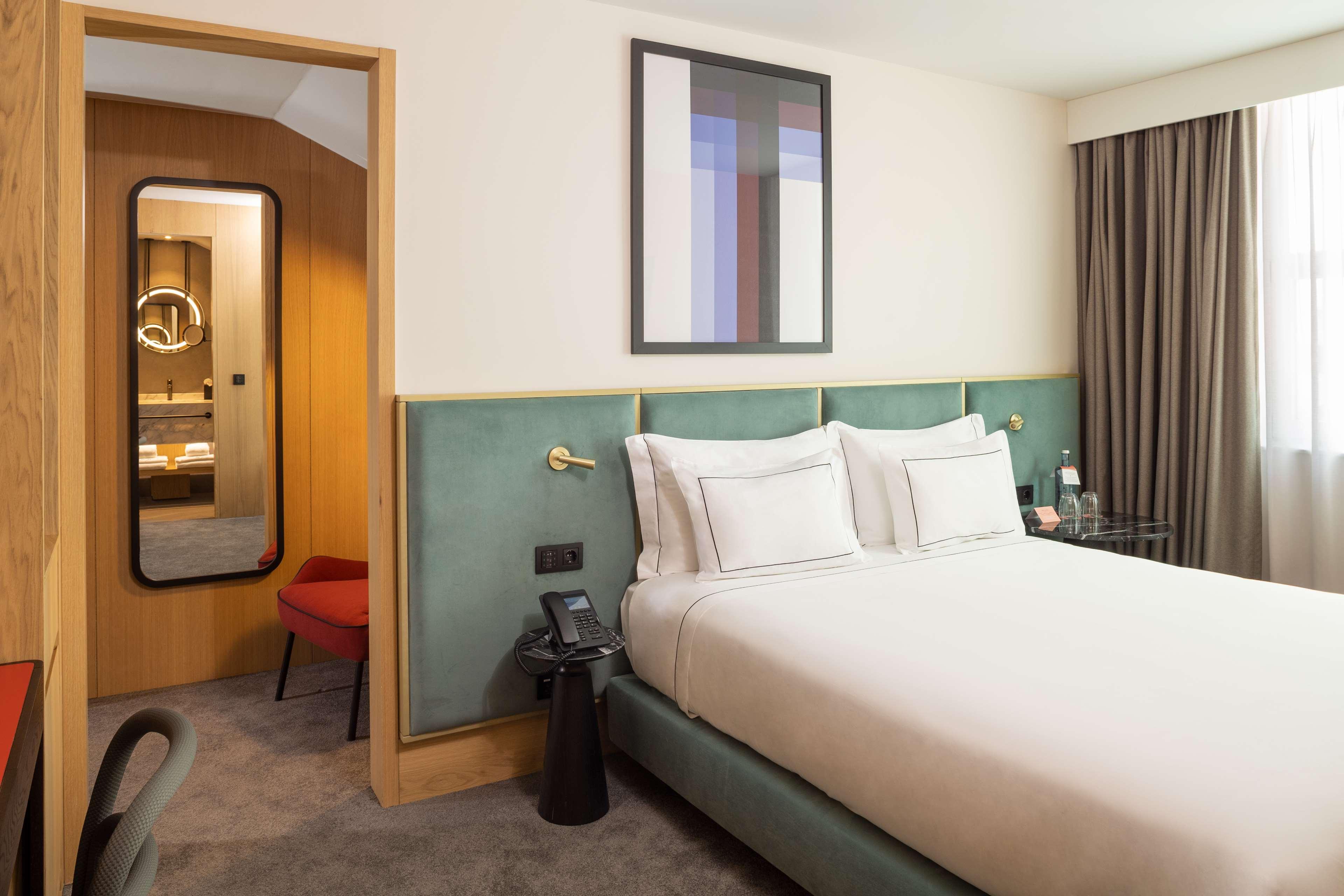 Room Guest Room Queen Bed