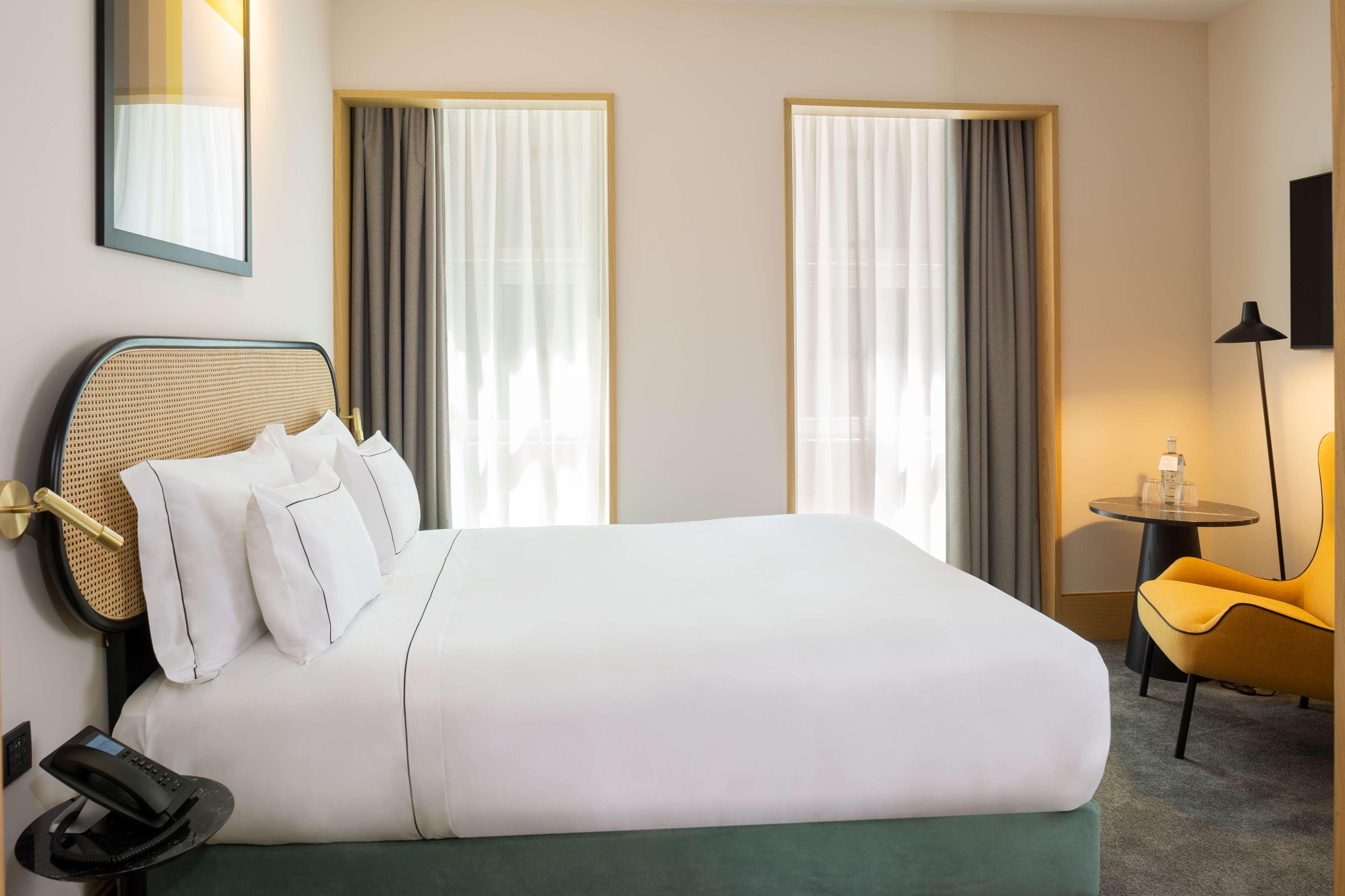 Room Guest Room Queen Bed