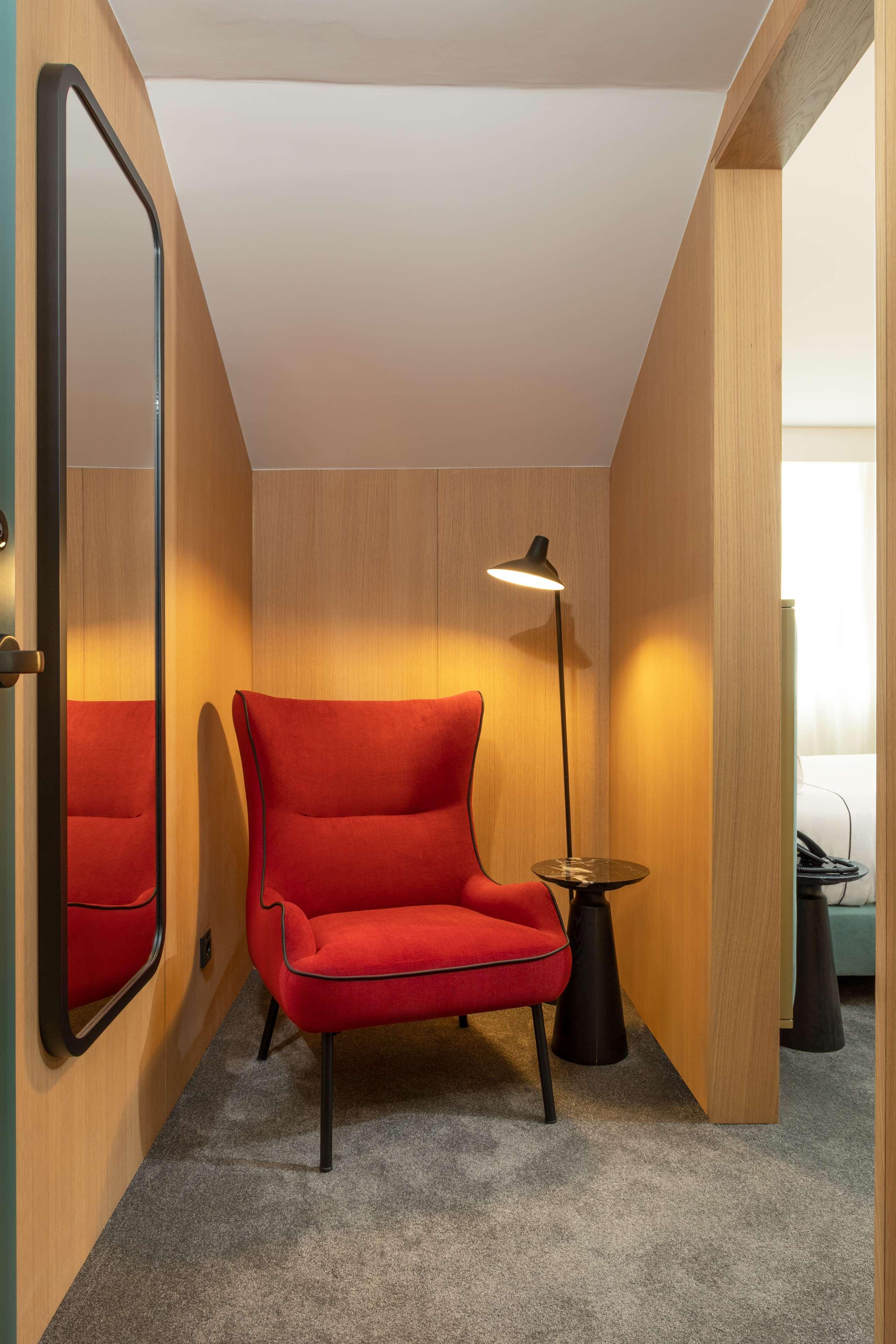 Room Guest Room Queen Bed