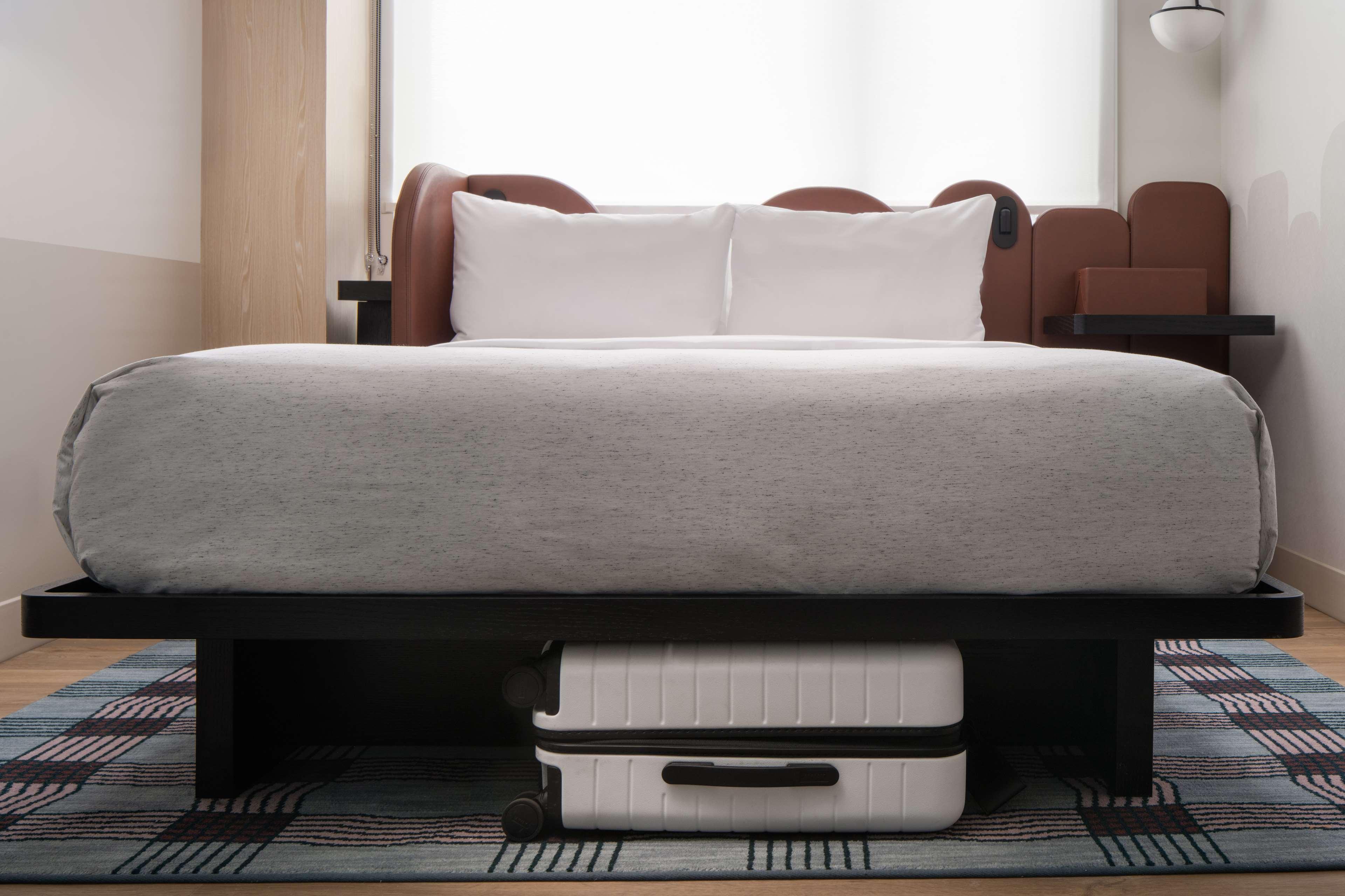 Double Queen Size Bed