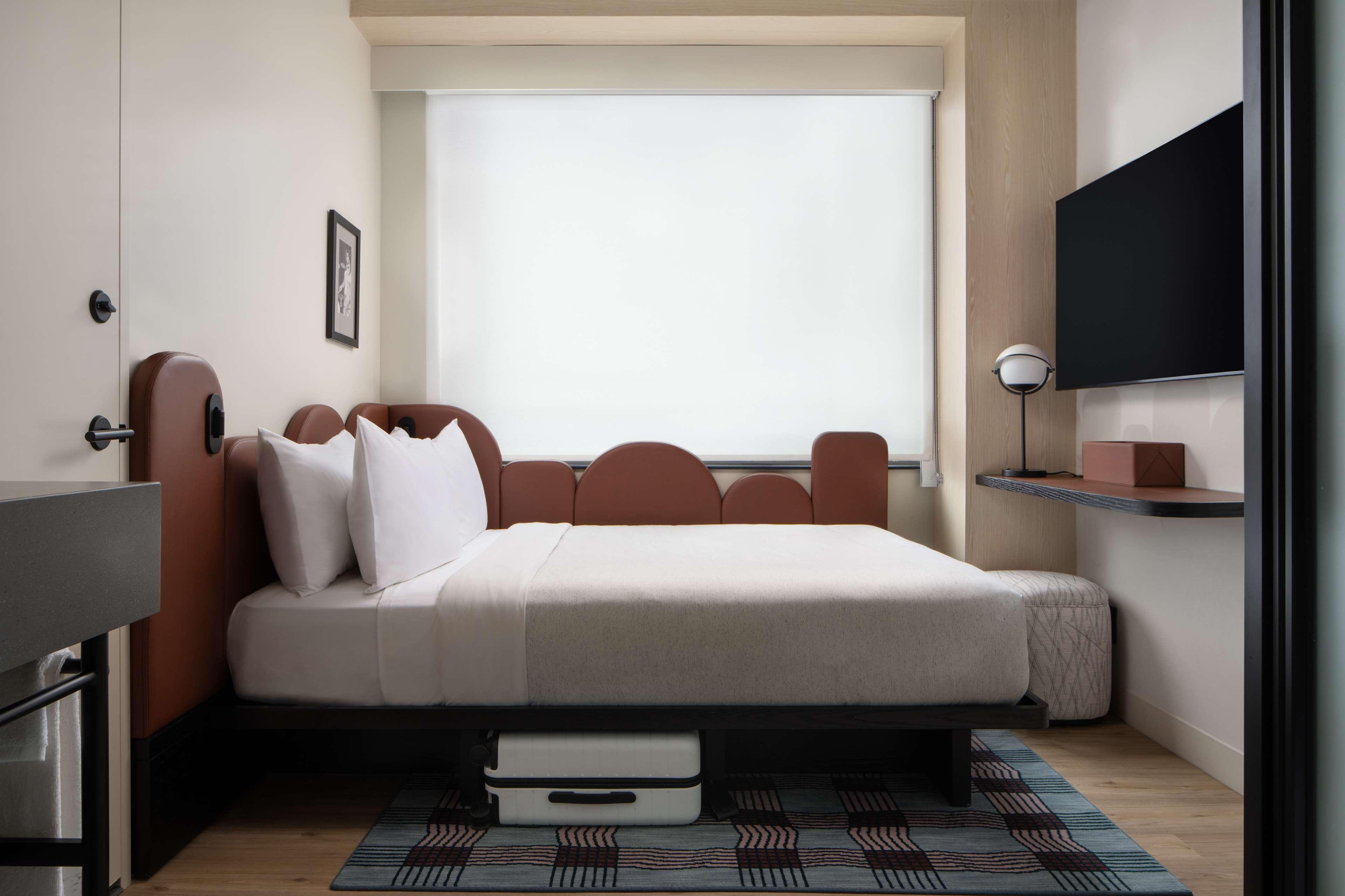 Double Queen Size Bed