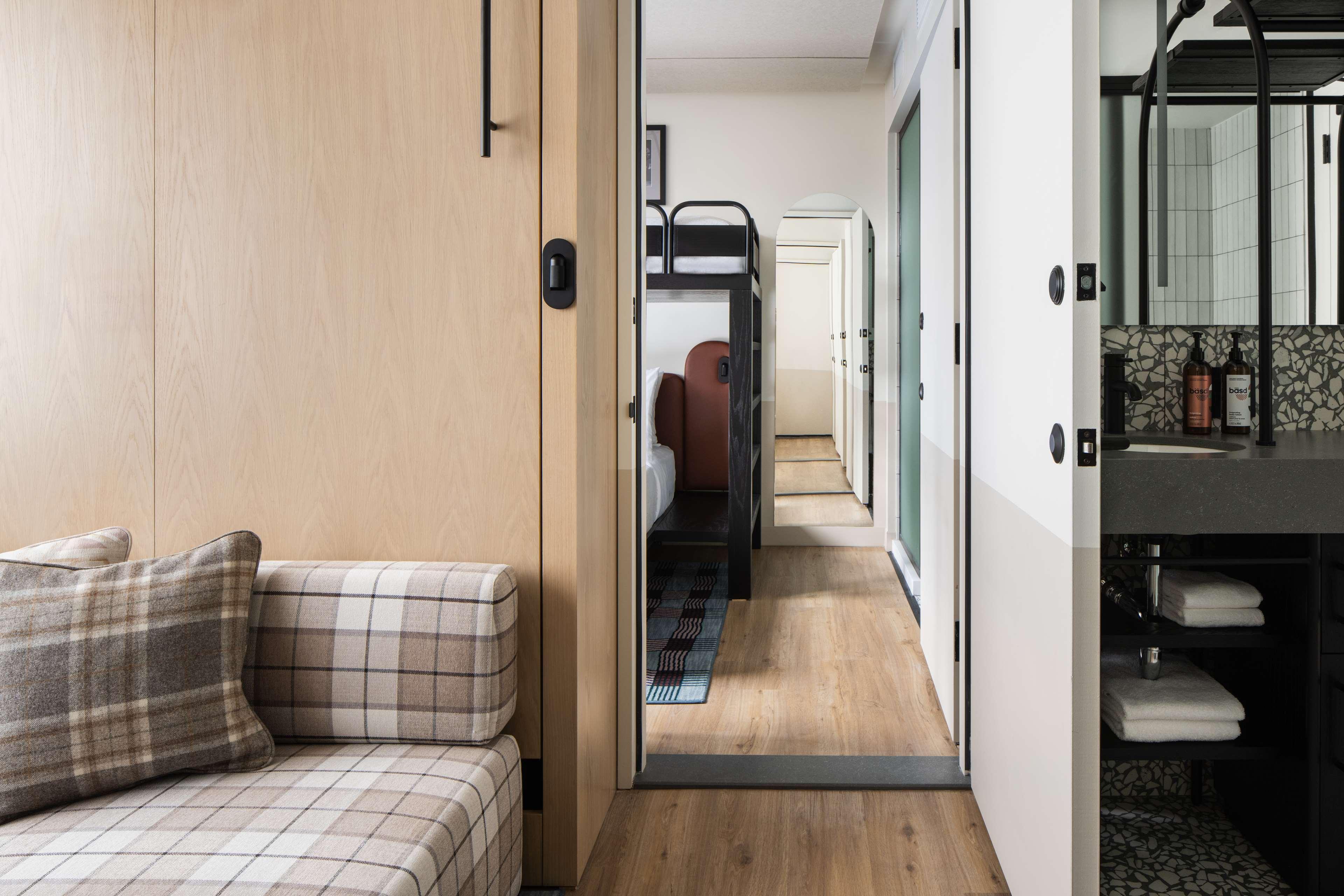 Triple Queen Size Bed