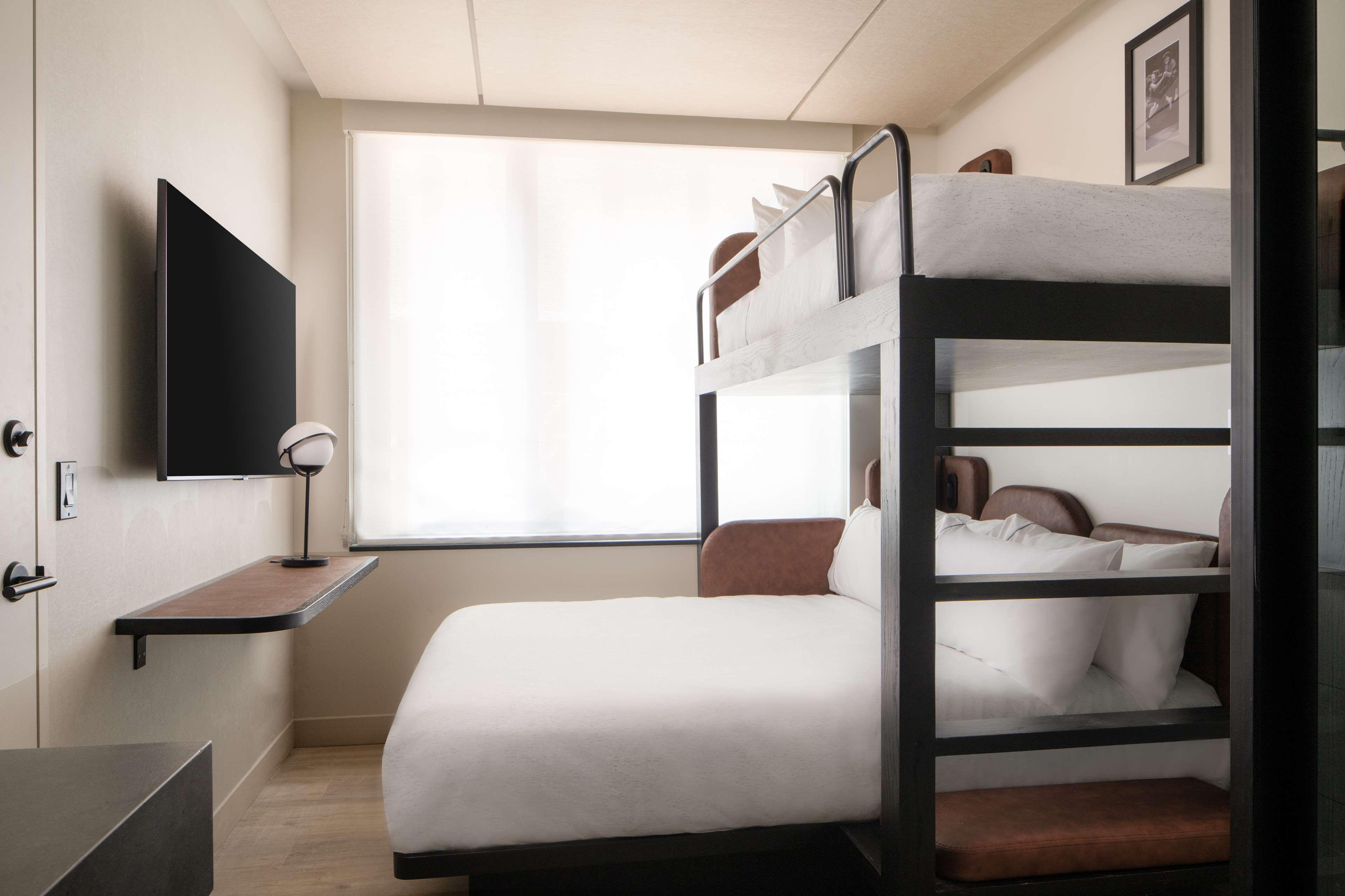 Triple Queen Size Bed