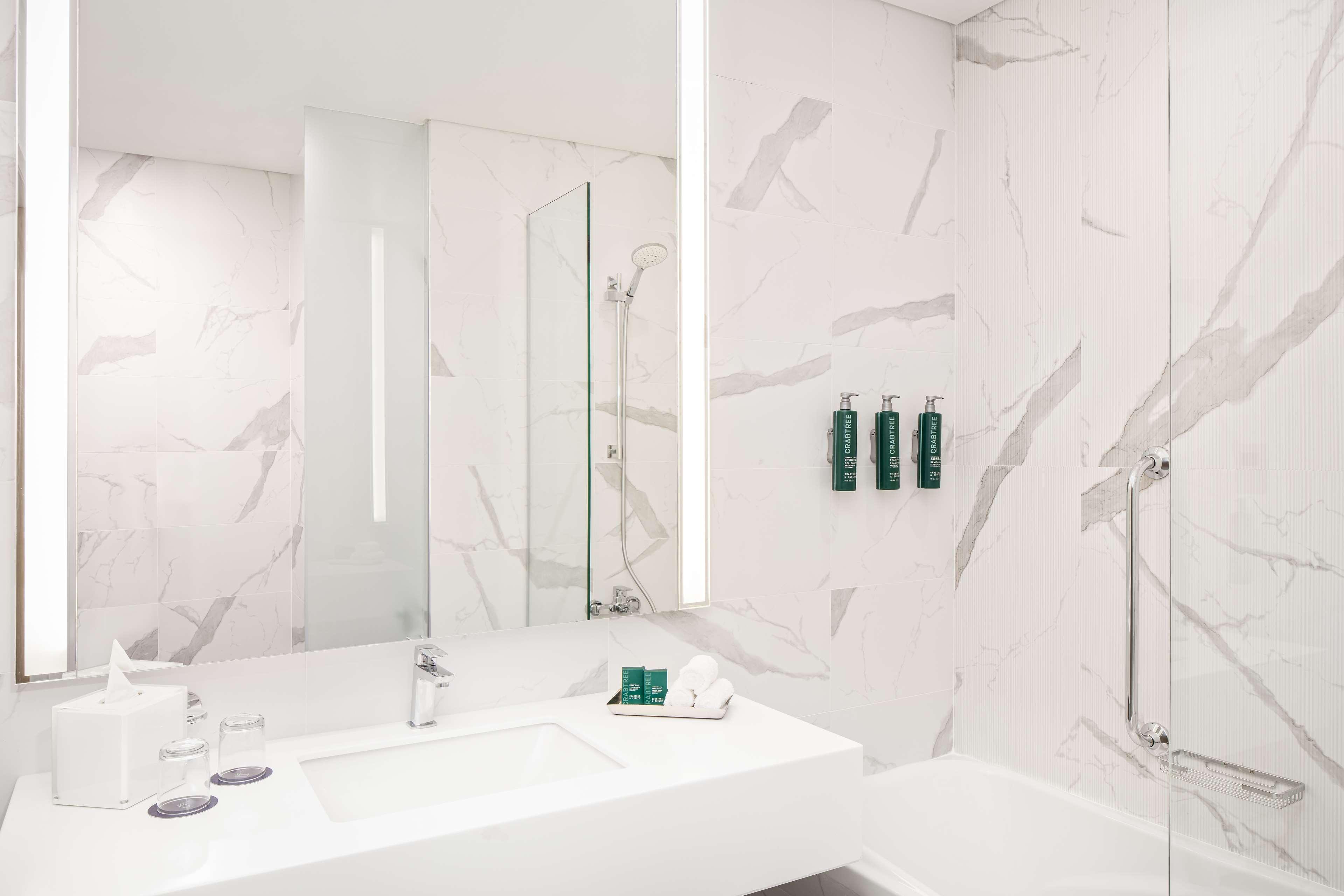 Double Superior King Bed