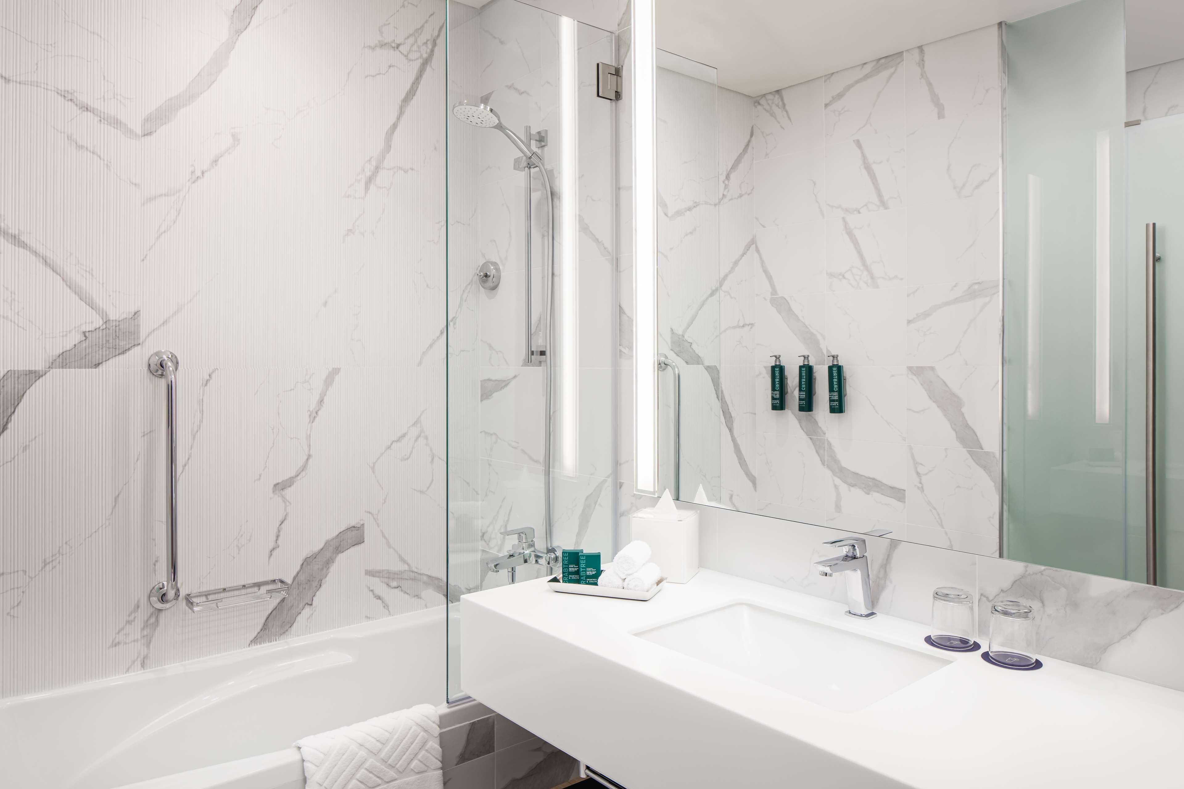 Family Room Connecting Room