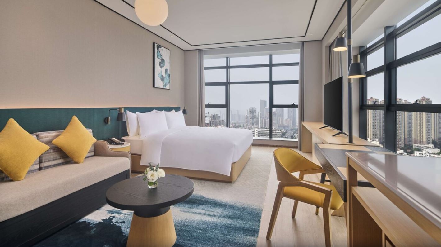 Double Accessible King Size Bed