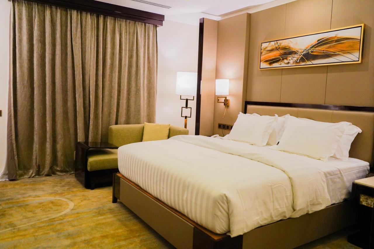 Junior Suite Standard