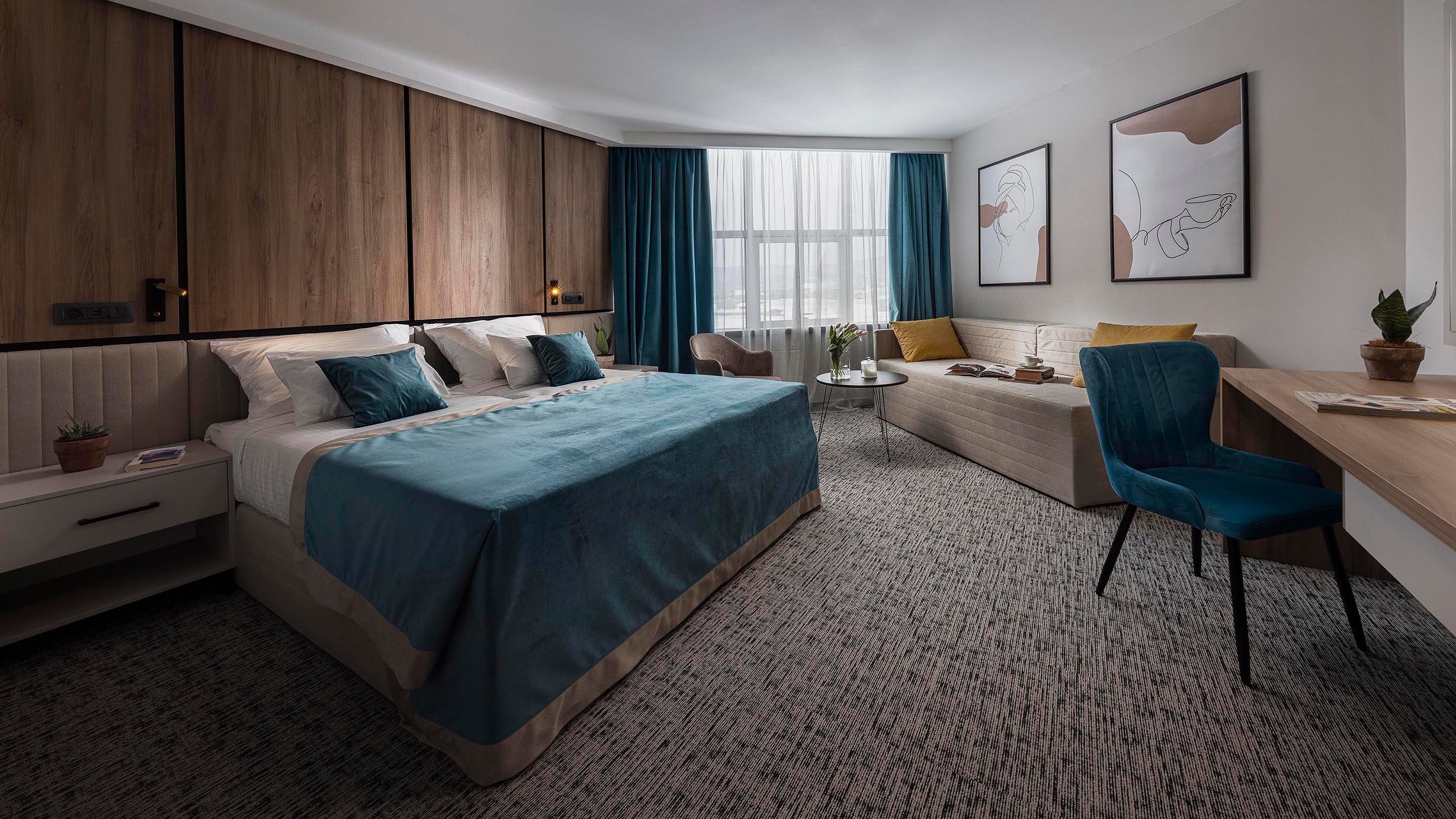 Double or Twin Deluxe