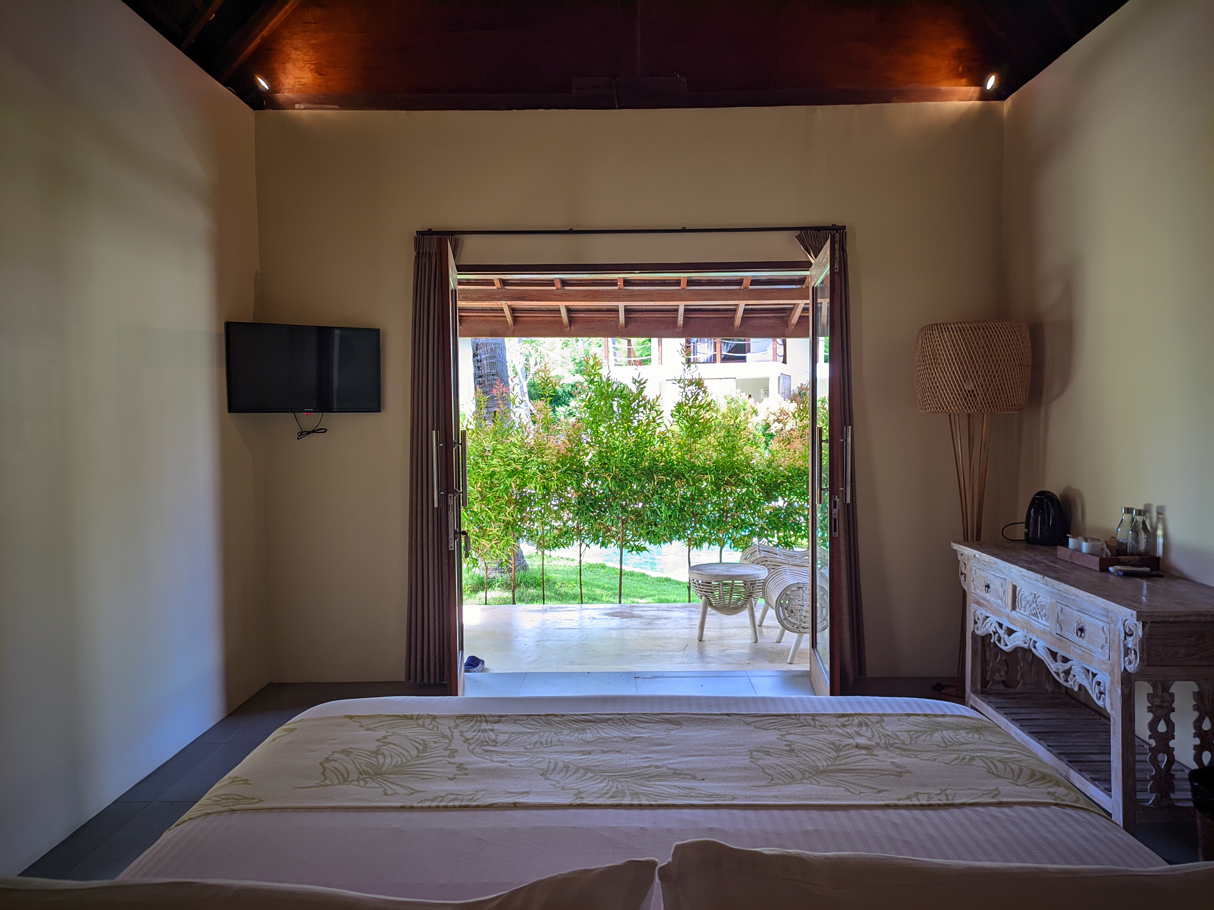 Double Deluxe Pool View