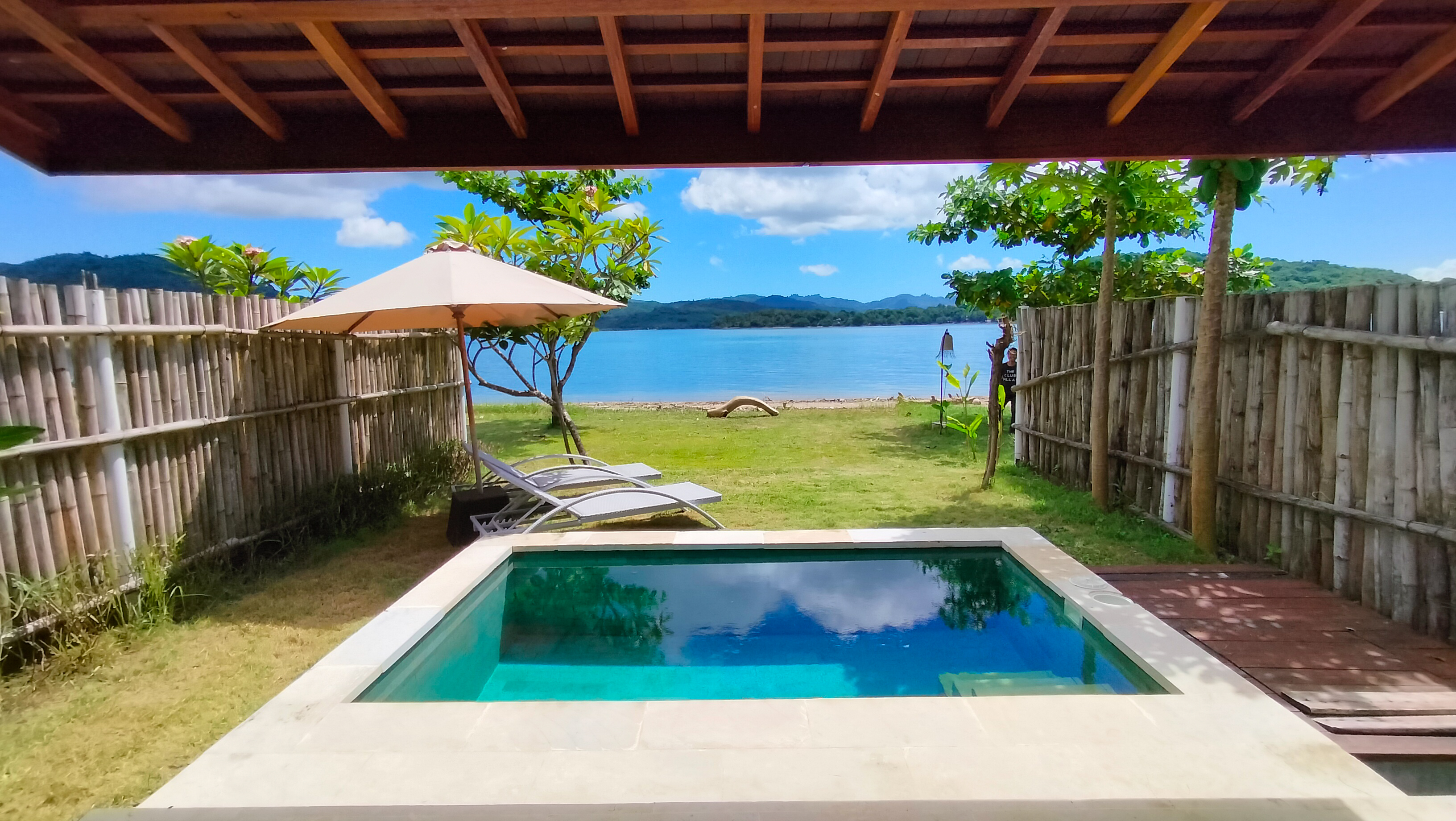 Bungalow Ocean Front One Bedroom