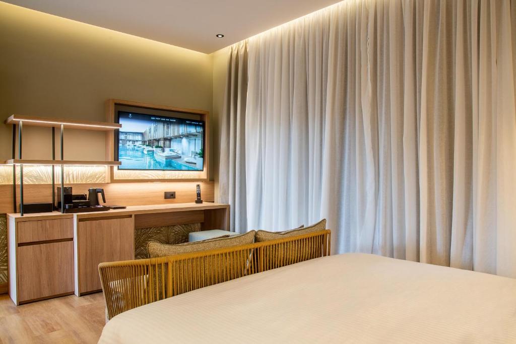 Double Single Garden View