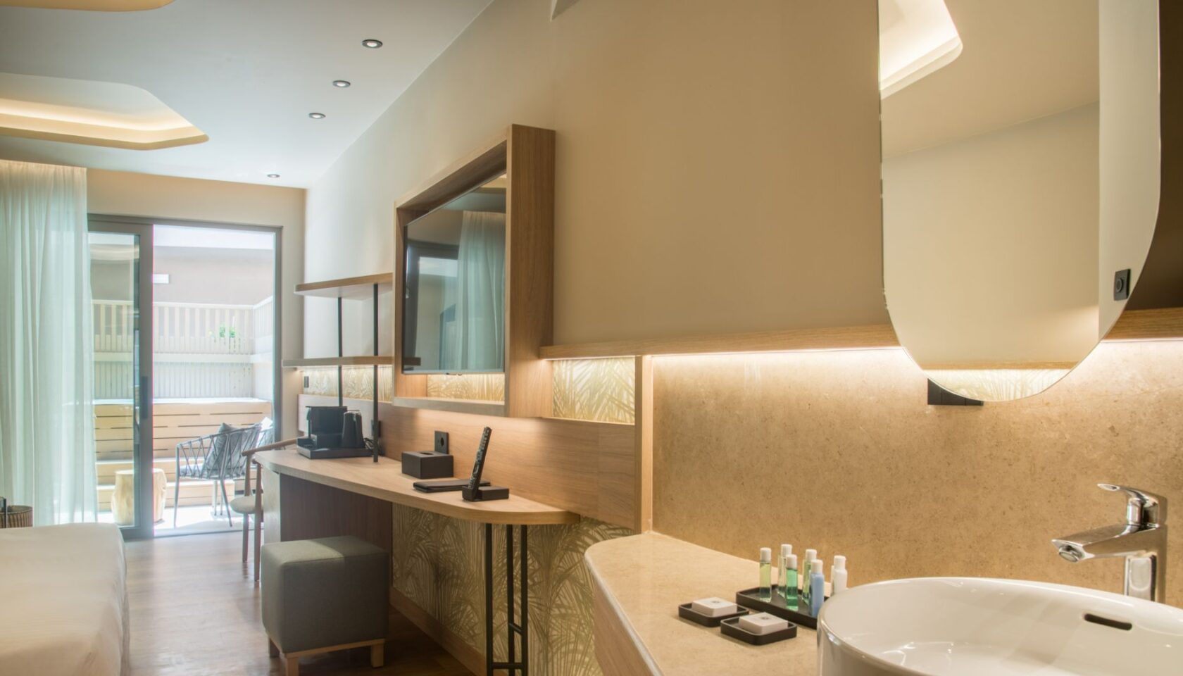 Family Room Garden View