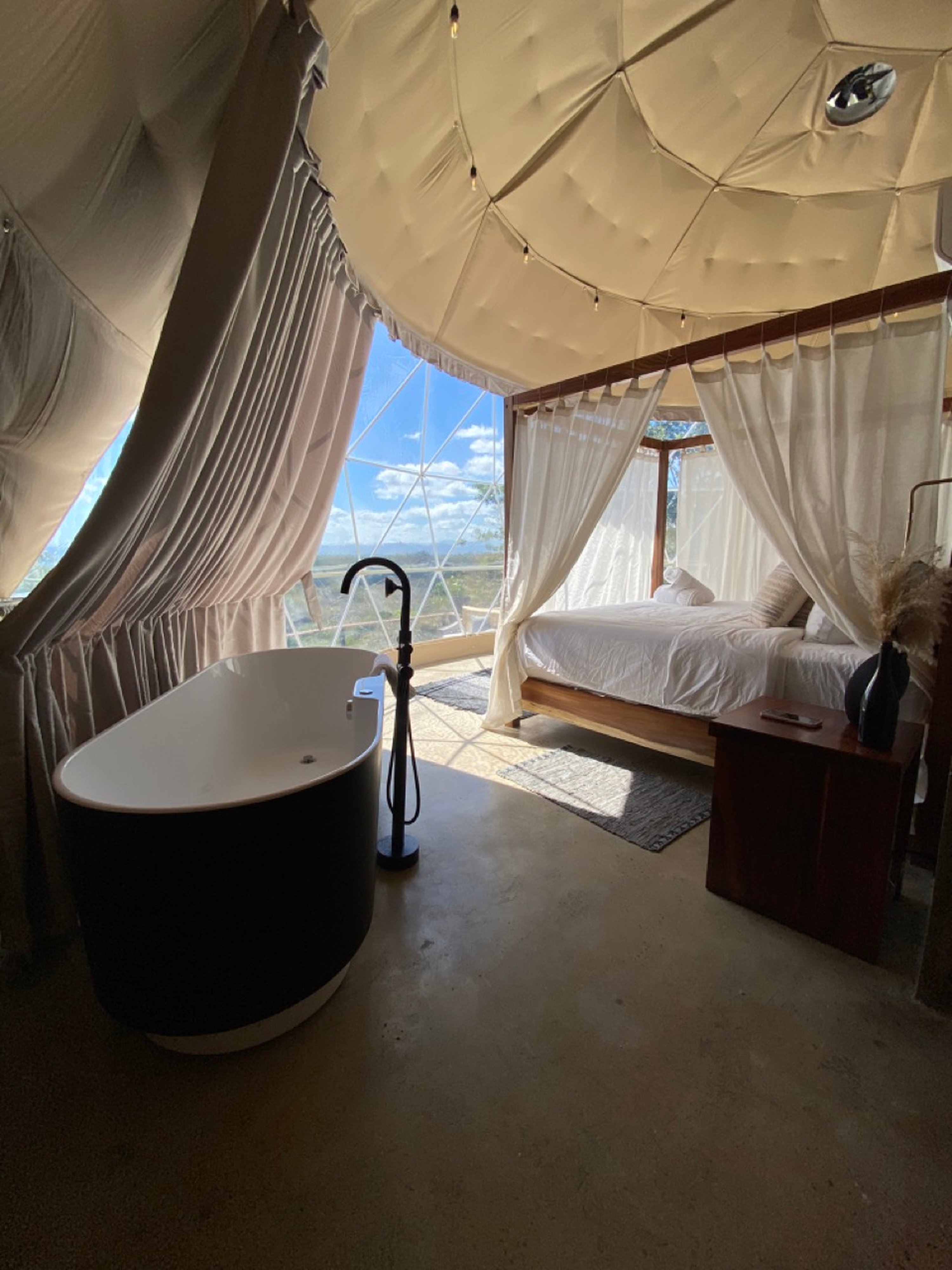 Double or Twin Two King Beds