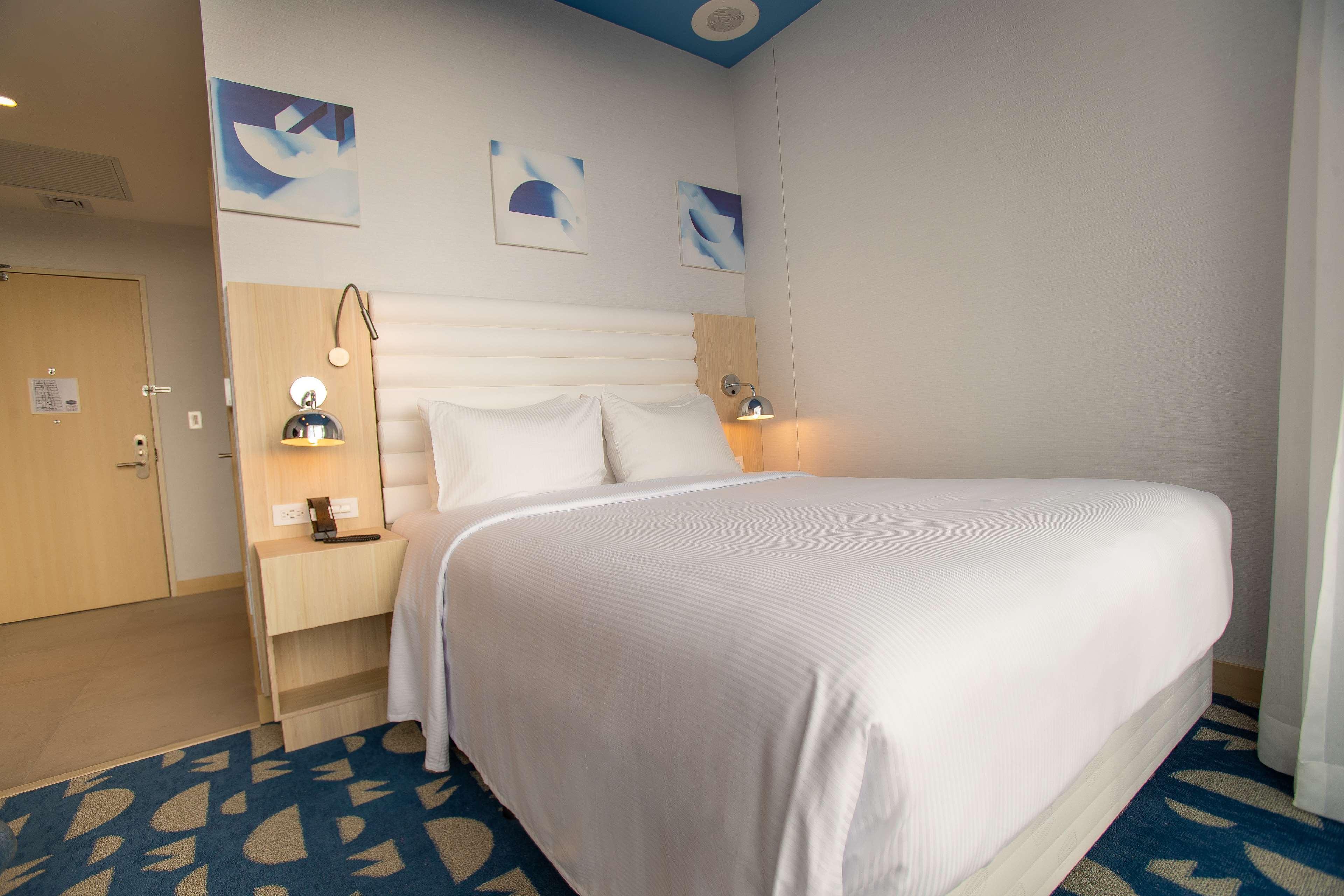 Double Accessible-queen Size Bed