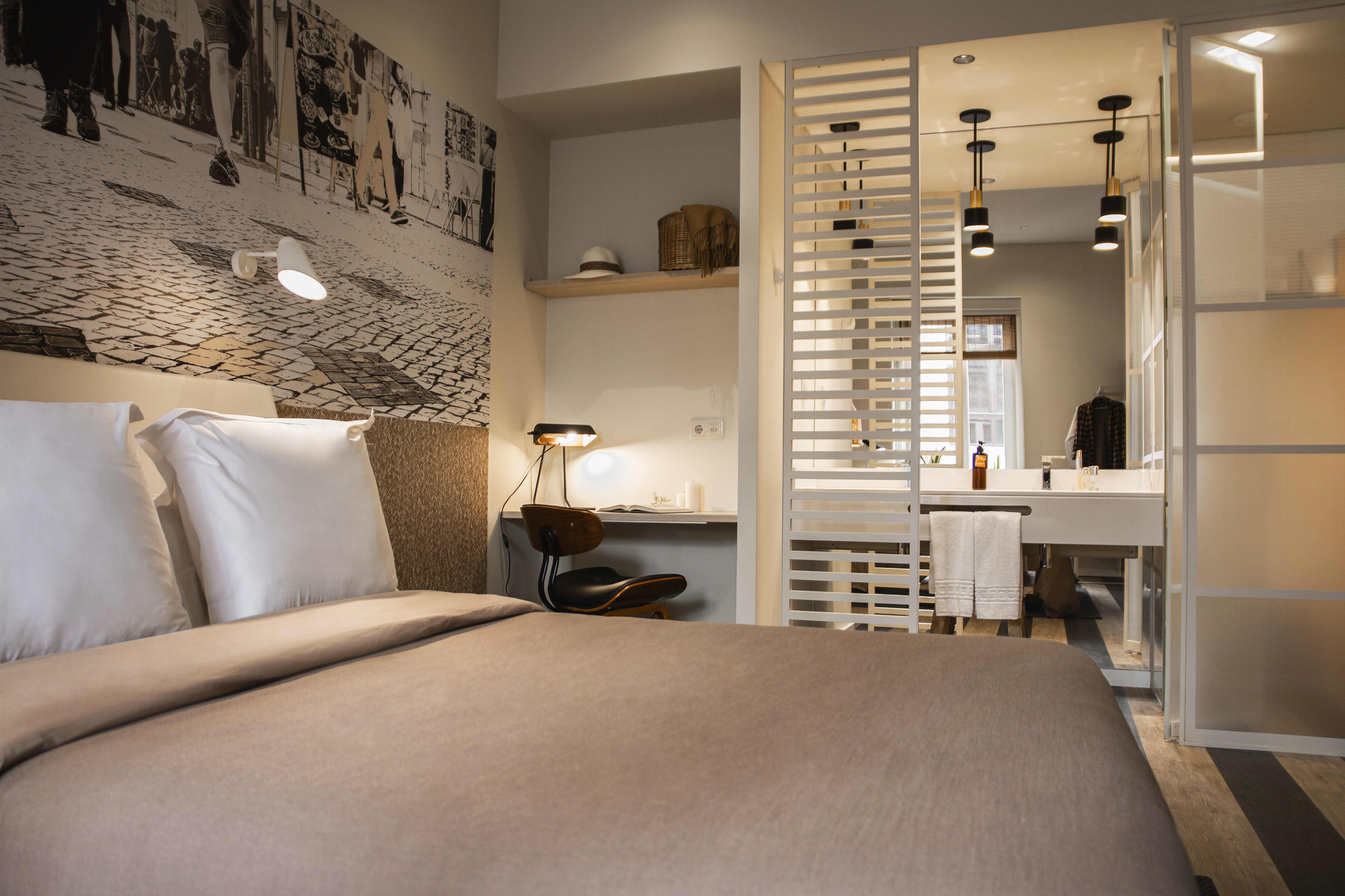 Double or Twin Standard