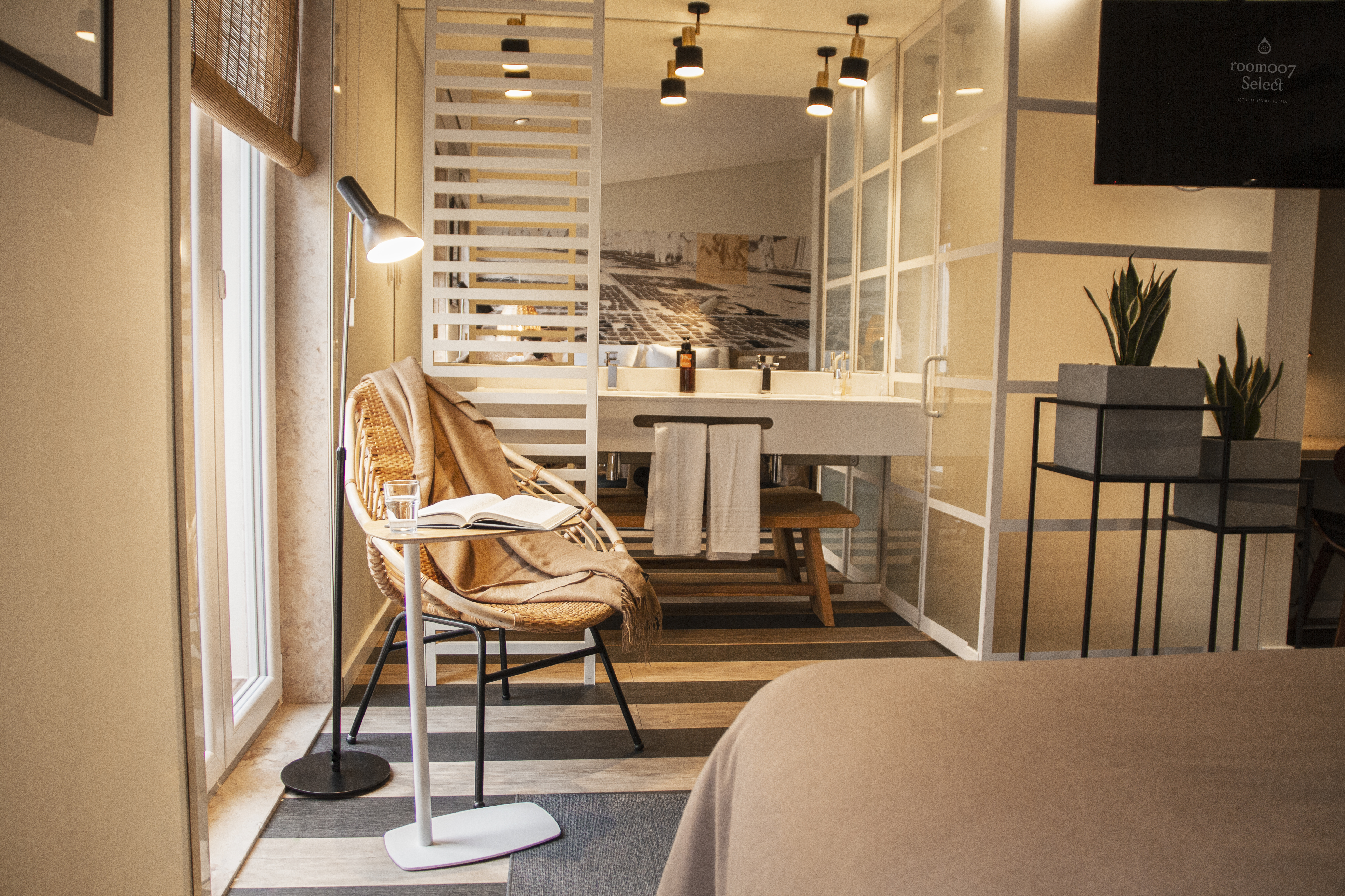 Double or Twin Deluxe