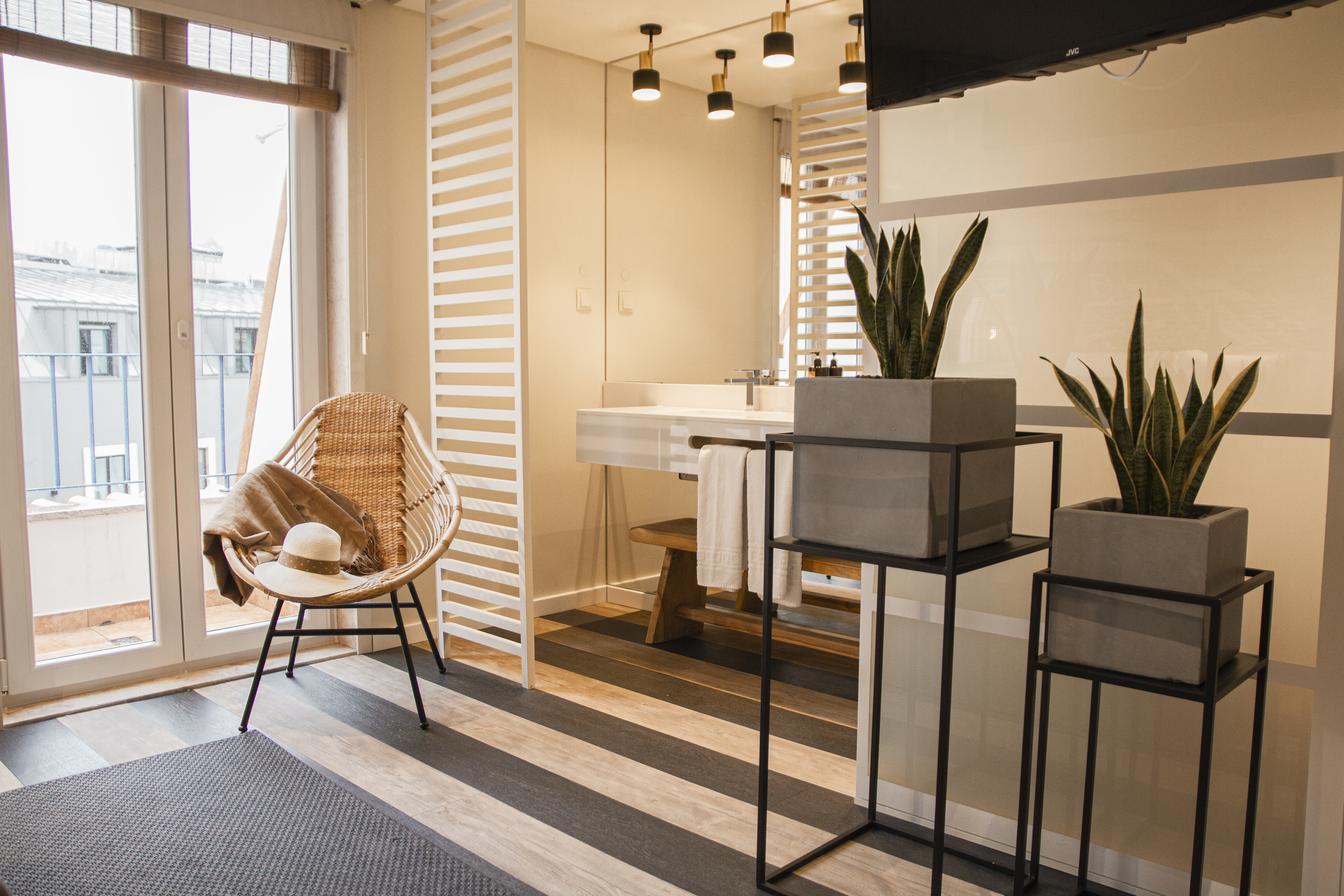 Double or Twin Deluxe