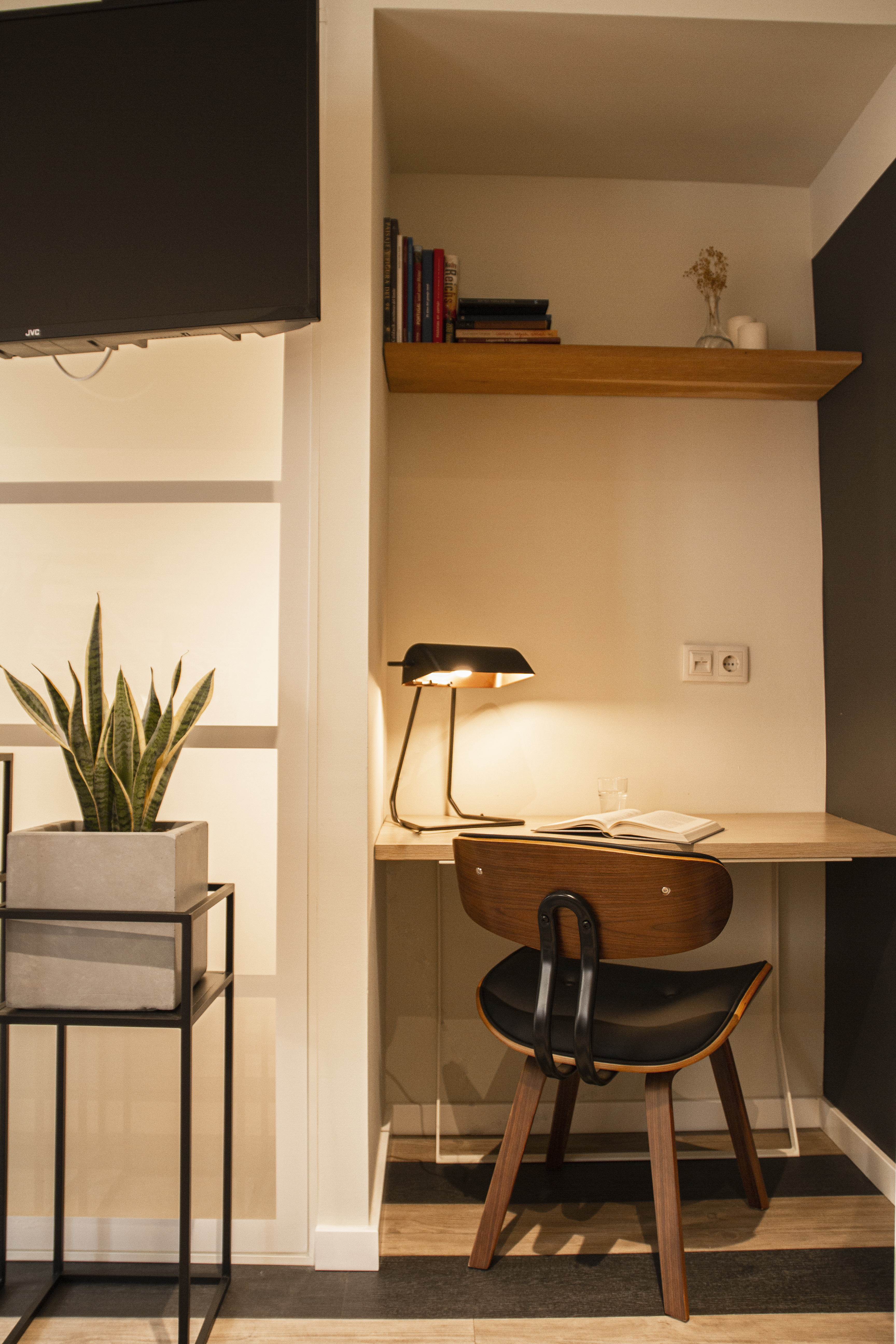 Double or Twin Deluxe