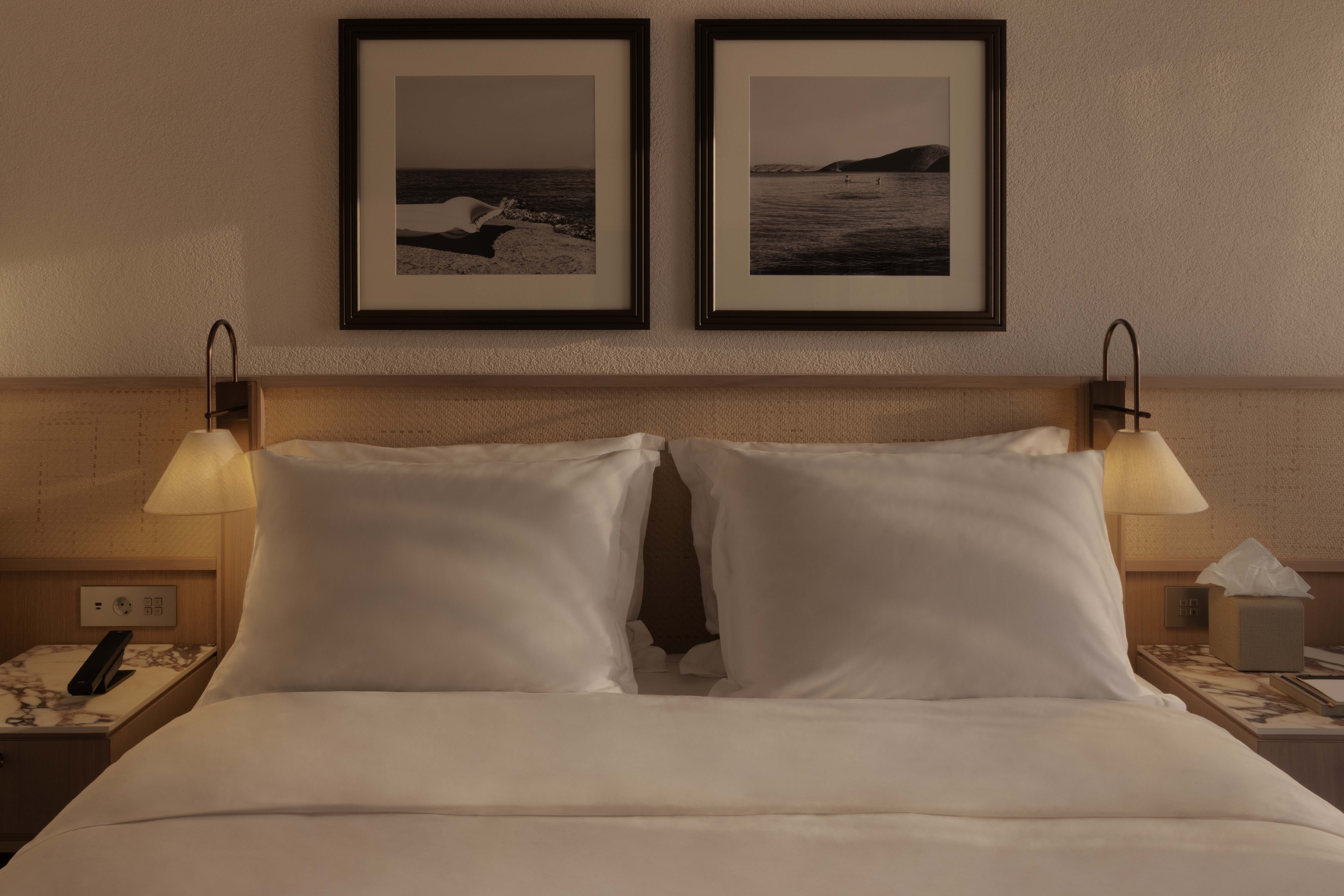 Double or Twin Deluxe Sea View with Balcony