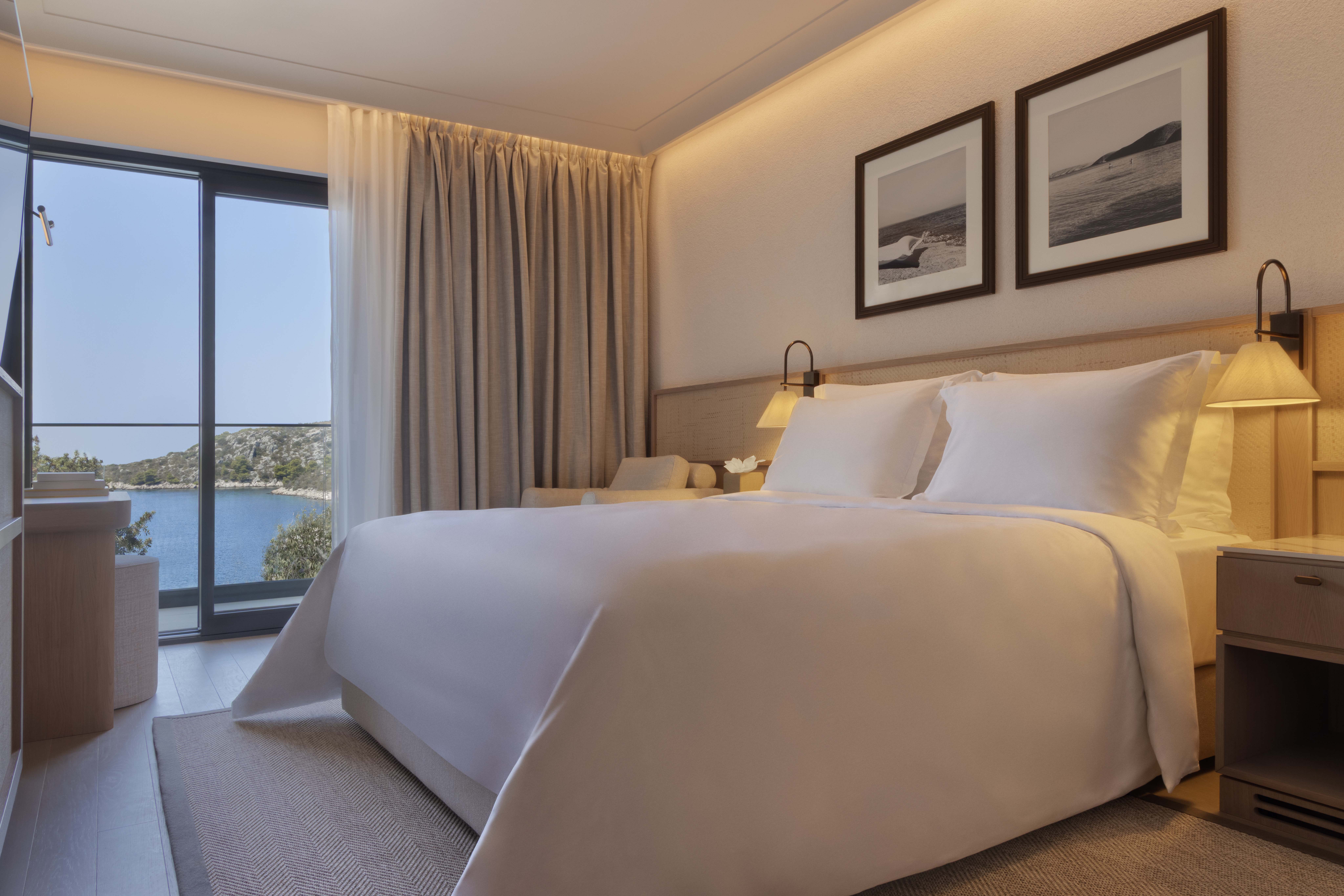 Double or Twin Deluxe Sea View with Balcony