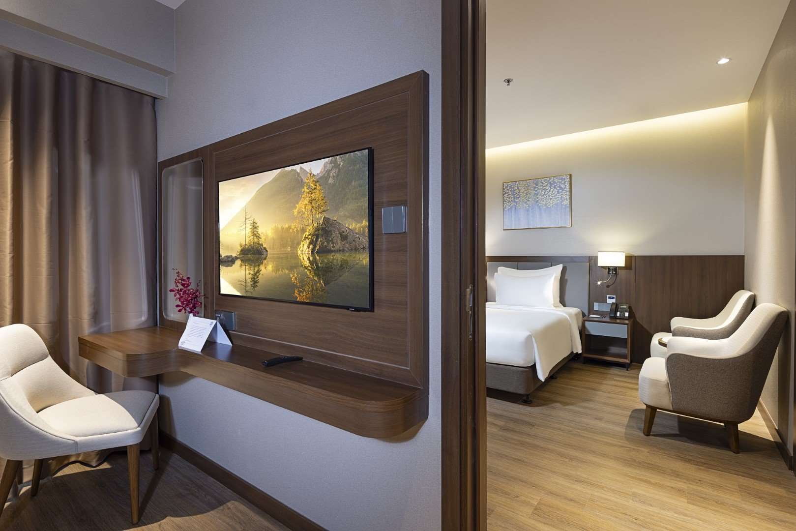 Family Room Capacity 3