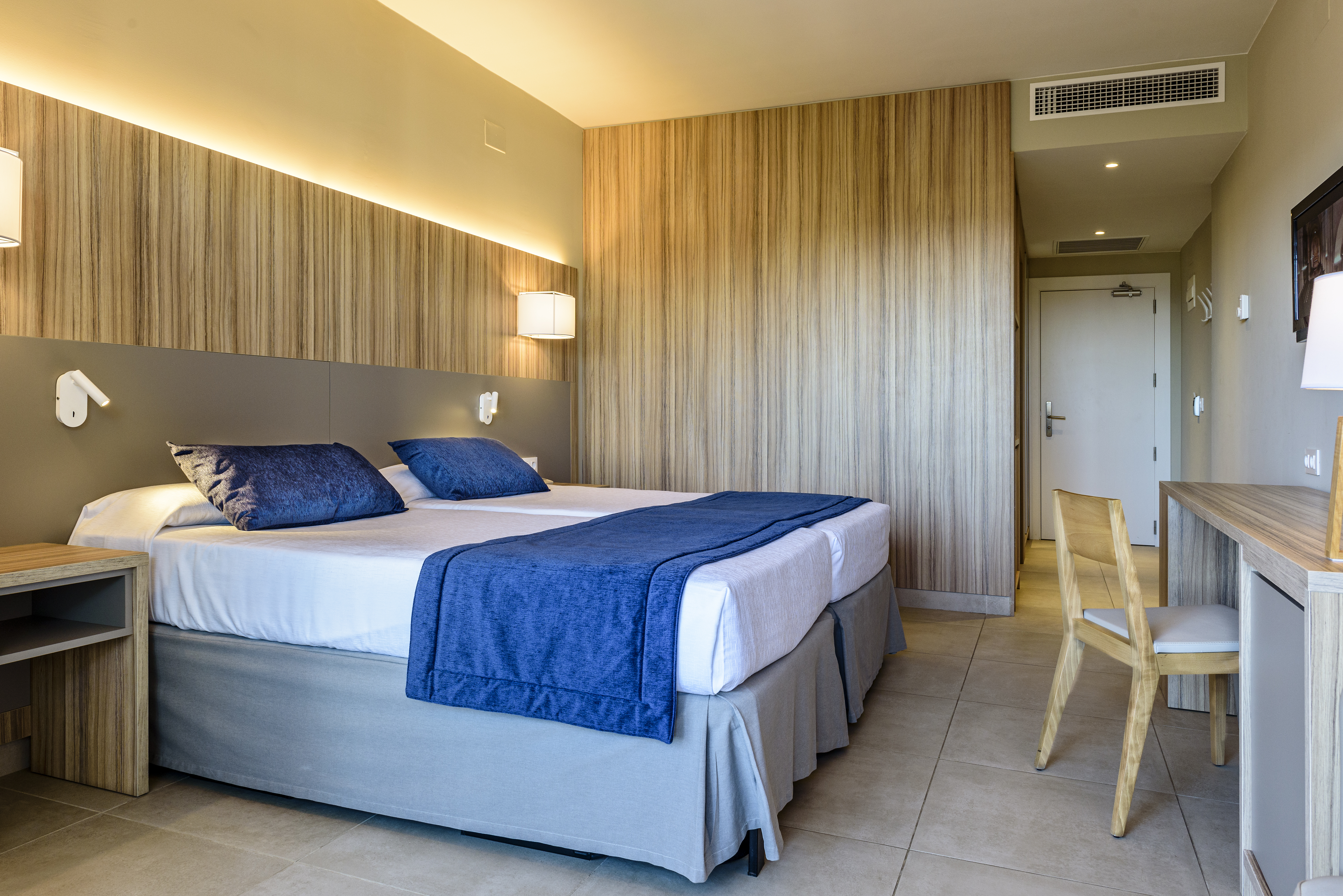 Double or Twin Superior