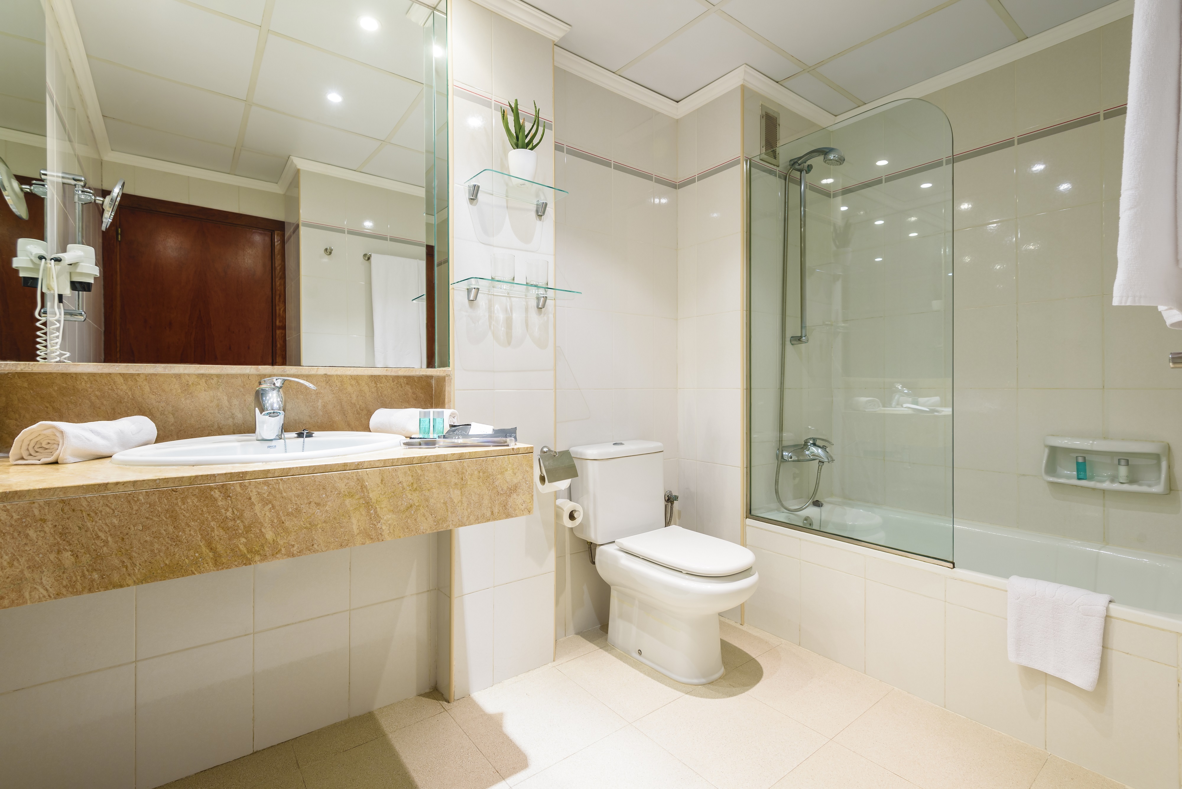 Double or Twin Duplex