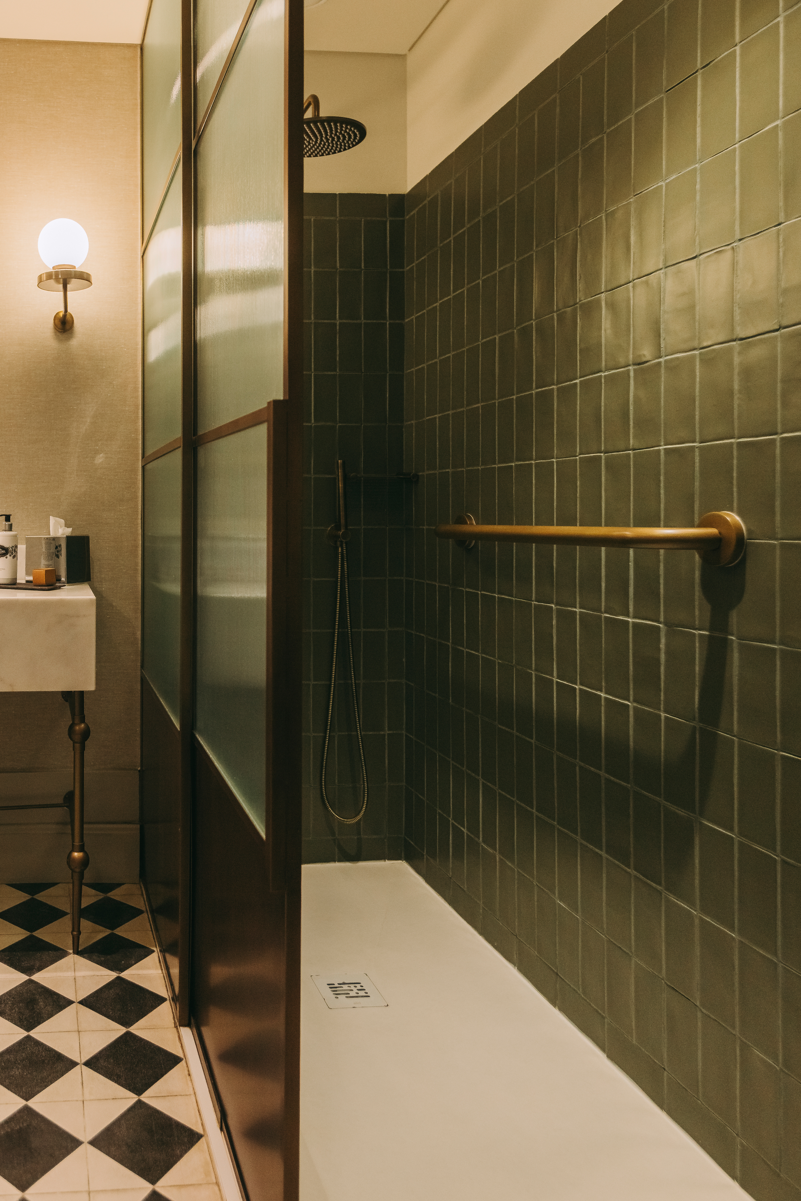 Twin Deluxe with Terrace