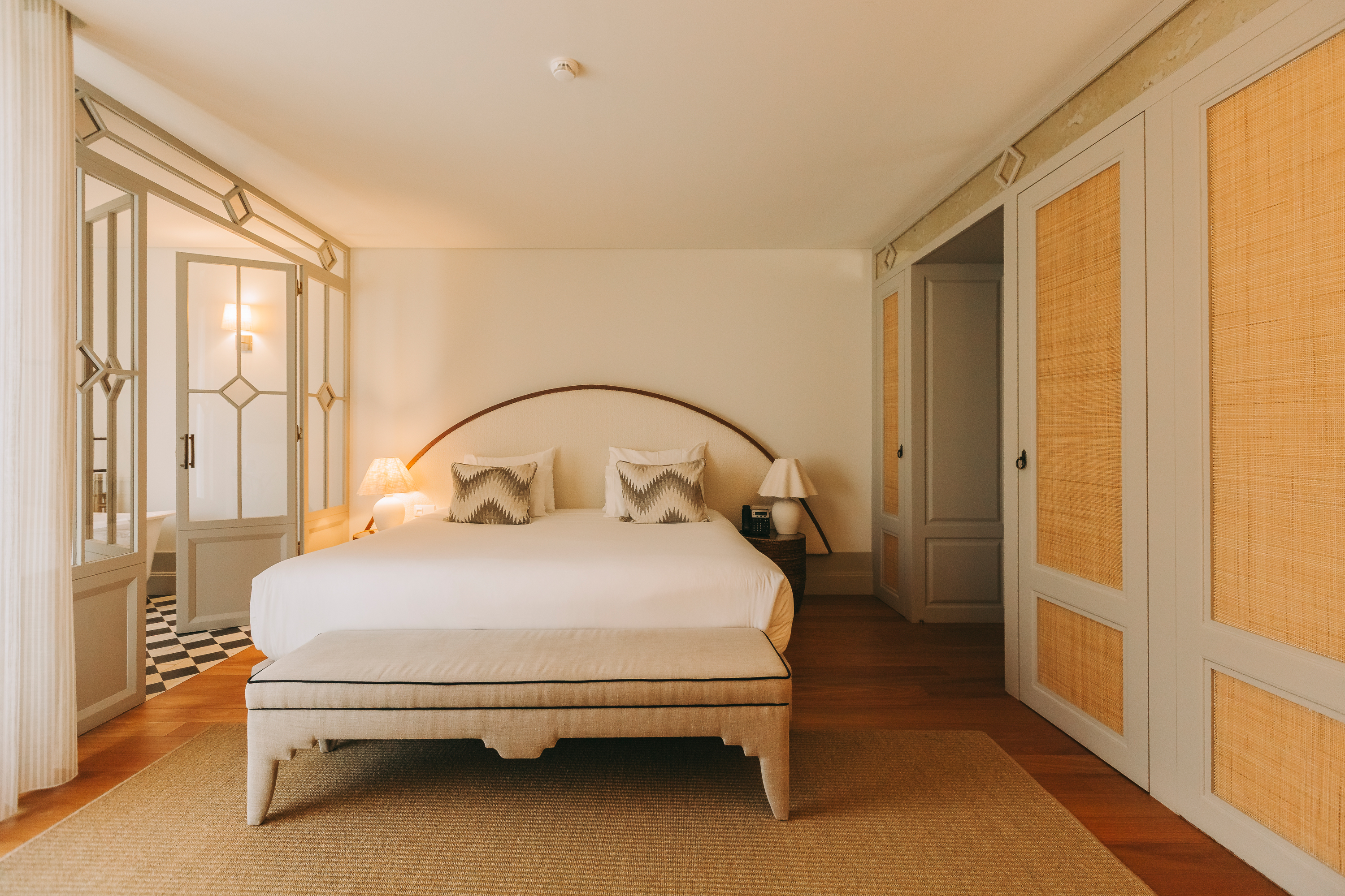 Twin Deluxe with Terrace