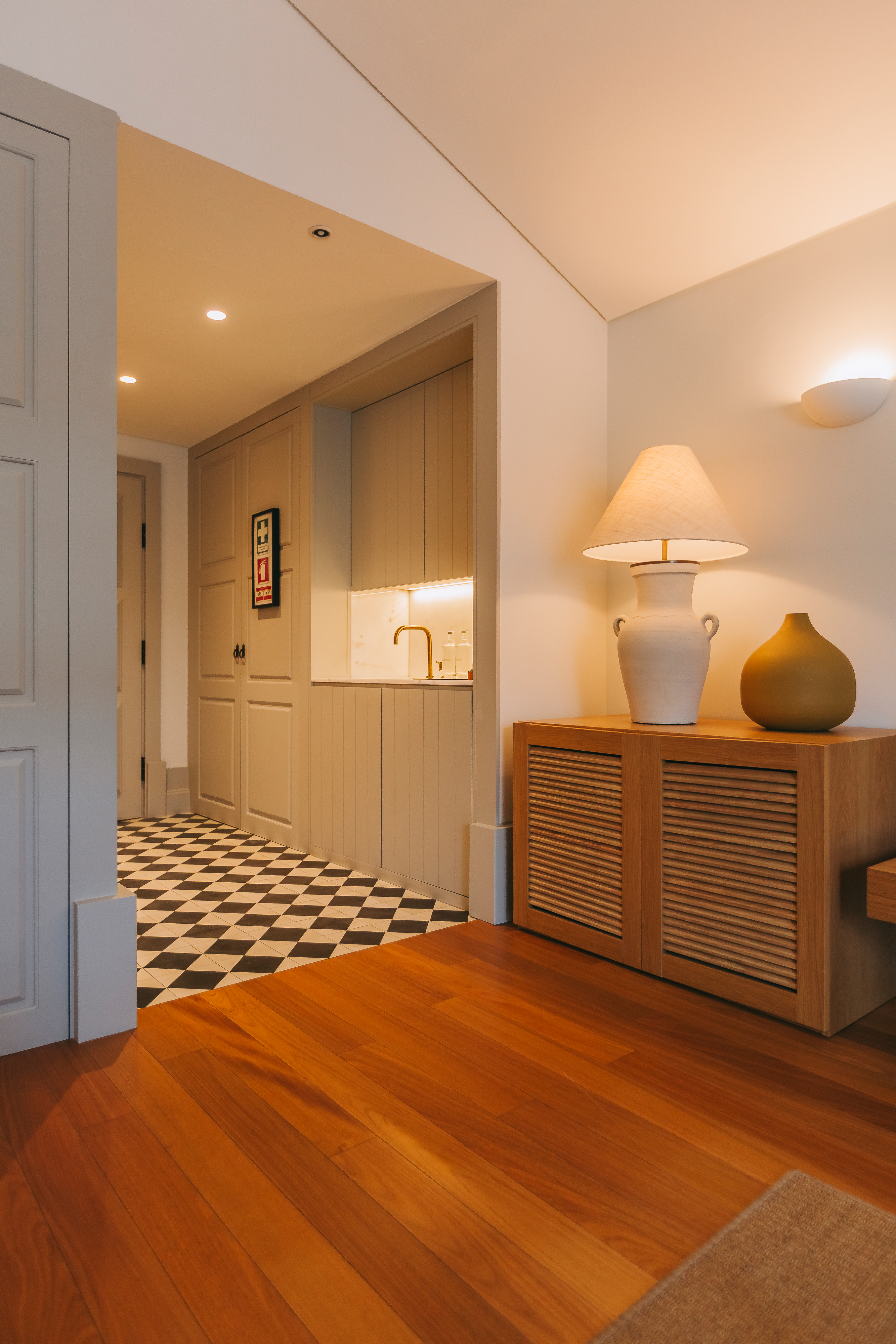 Twin Deluxe with Balcony