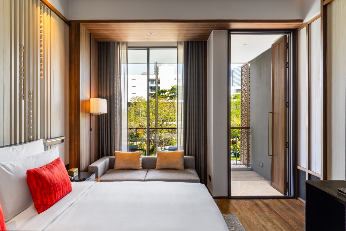 Double Deluxe Pool View